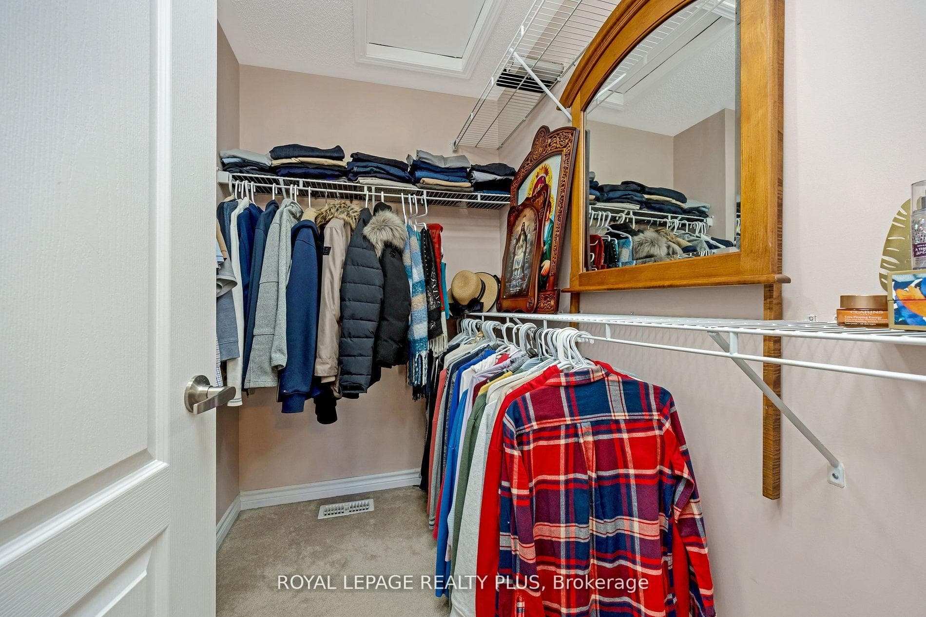 1542 Gainer Crescent - Townhouse photo 22 of 40 in Milton, Ontario