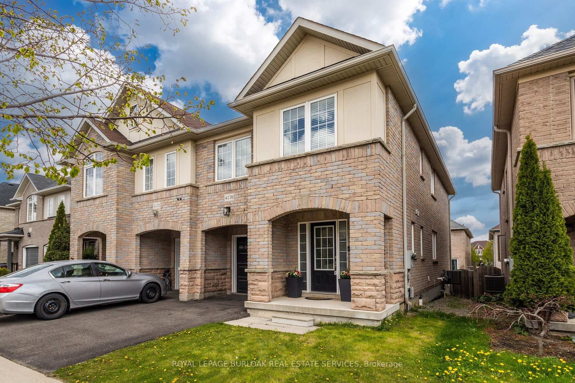 4170 Thomas Alton Boulevard - Semi-Detached photo 1 of 26 in Burlington, Ontario