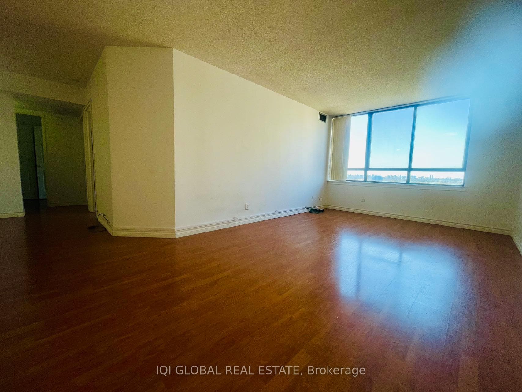 75 Bamburgh Circle Unit 1615 - Condo photo 9 of 24 in Scarborough Village / Eglinton East, Ontario