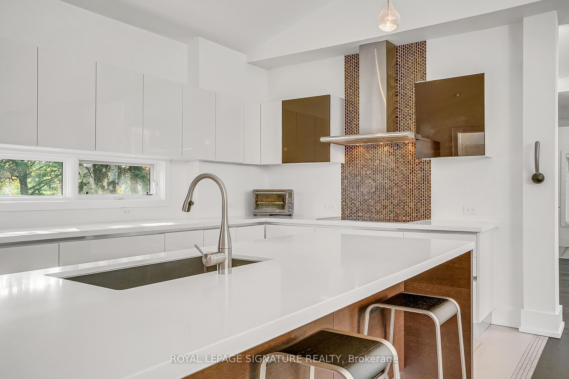 11 Sandpiper Court - Detached photo 16 of 50 in Don Mills / Parkwoods / Victoria Village, Ontario