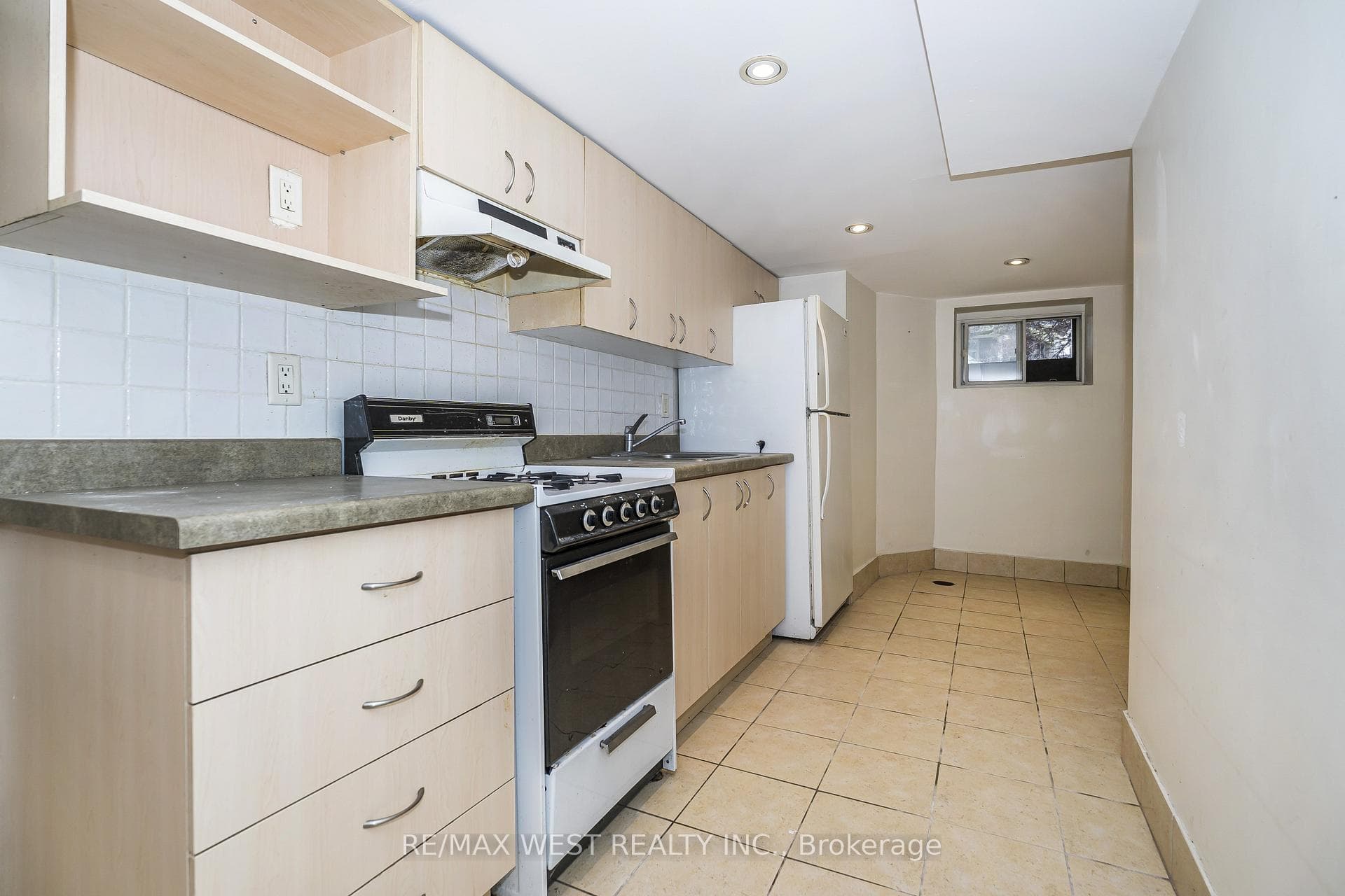 404 Manning Avenue - Semi-Detached photo 33 of 41 in Downtown Toronto / Waterfront, Ontario