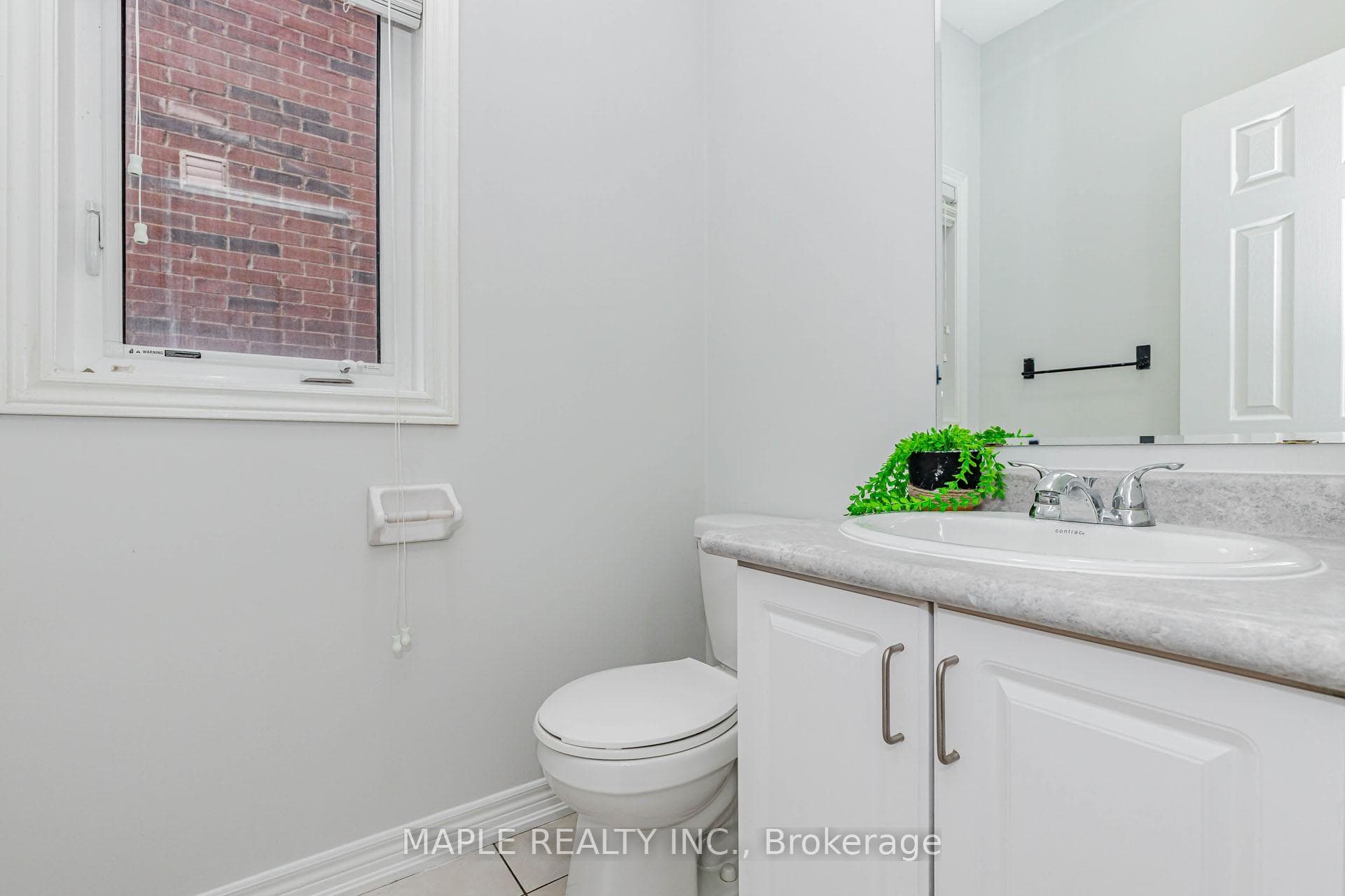 10 Eastlake Road - Semi-Detached photo 18 of 50 in Brampton, Ontario