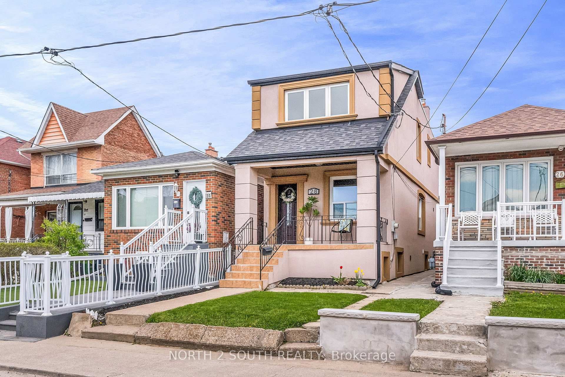 28 Teignmouth Avenue - Detached photo 1 of 44 in Keelesdale / Eglinton West, Ontario