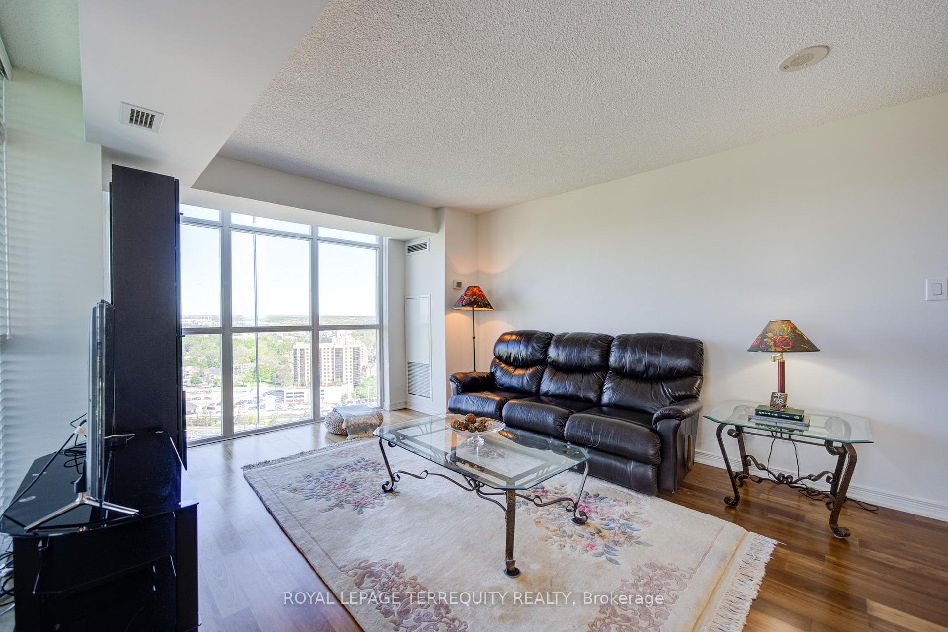 9 George Street Unit 2311 - Condo photo 11 of 44 in Brampton, Ontario