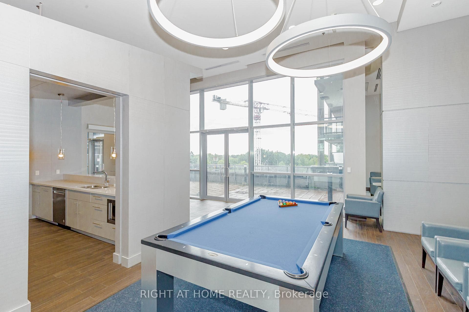 2093 Fairview Street Unit 709 - Condo photo 34 of 45 in Burlington, Ontario