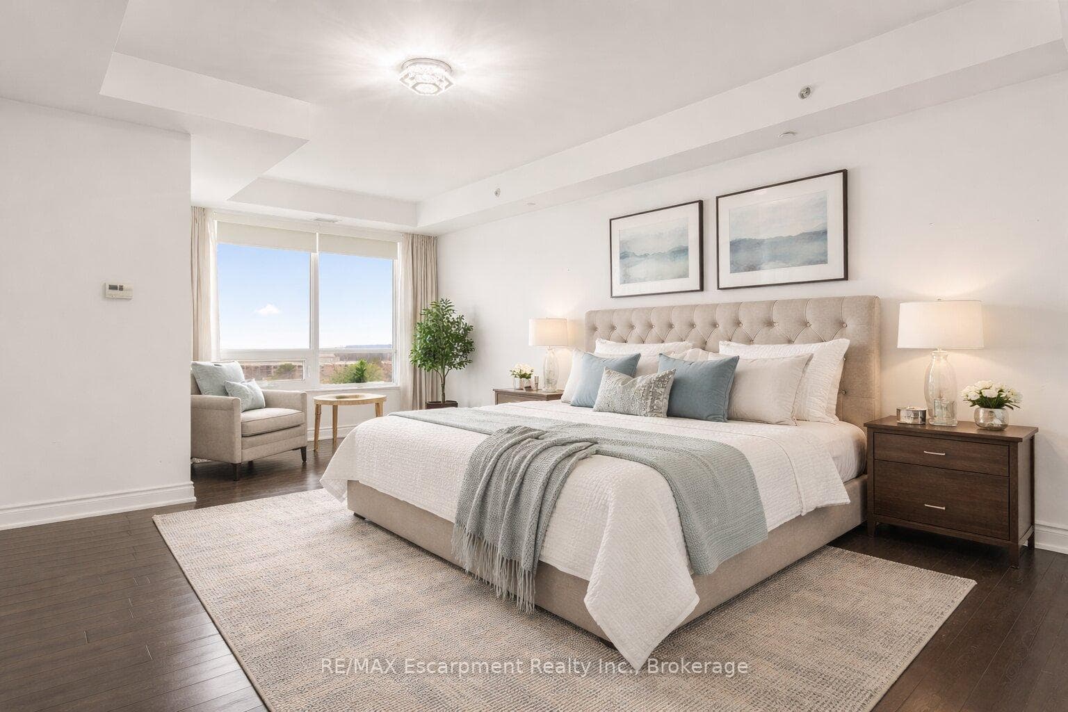 3500 Lakeshore Road Unit 827 - Condo photo 11 of 27 in Oakville, Ontario