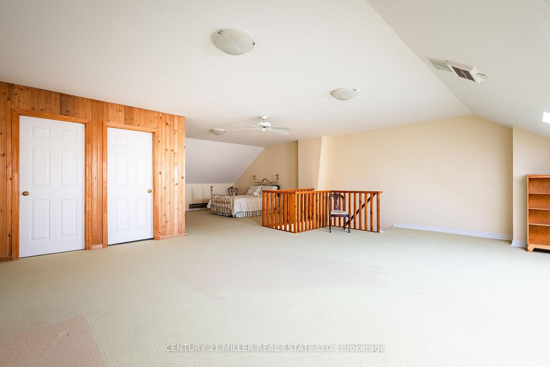 23 Chisholm Street - Townhouse photo 26 of 33 in Oakville, Ontario