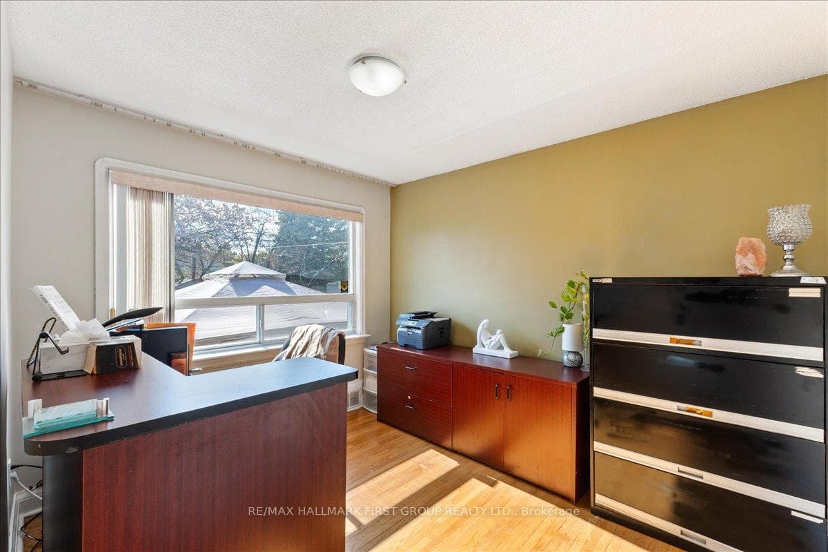 2690 Islington Avenue - Detached photo 22 of 45 in Etobicoke (West Mall / Rexdale), Ontario