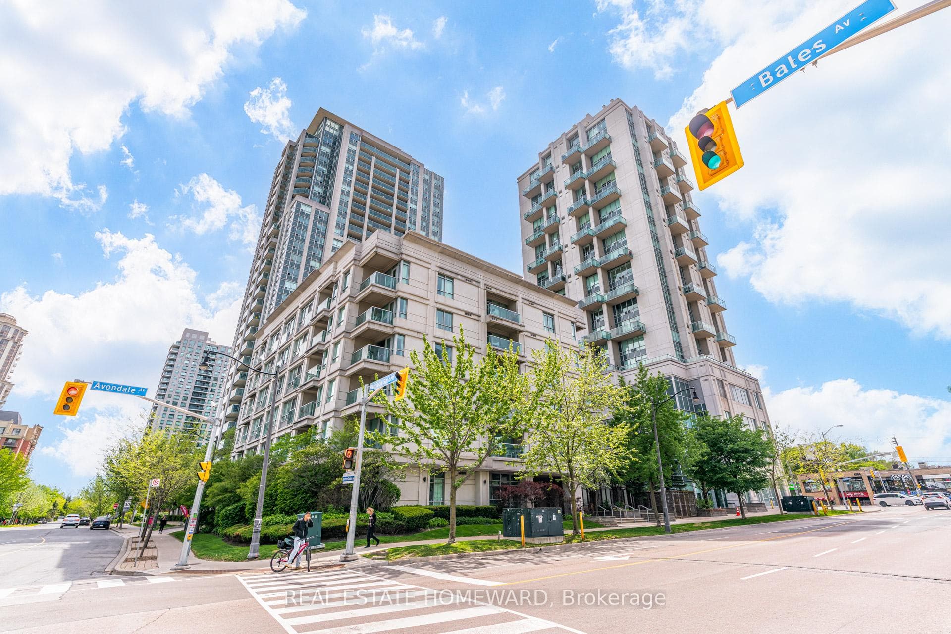 19 Avondale Avenue Unit Up01 - home for sale in Willowdale / Newtonbrook, Ontario