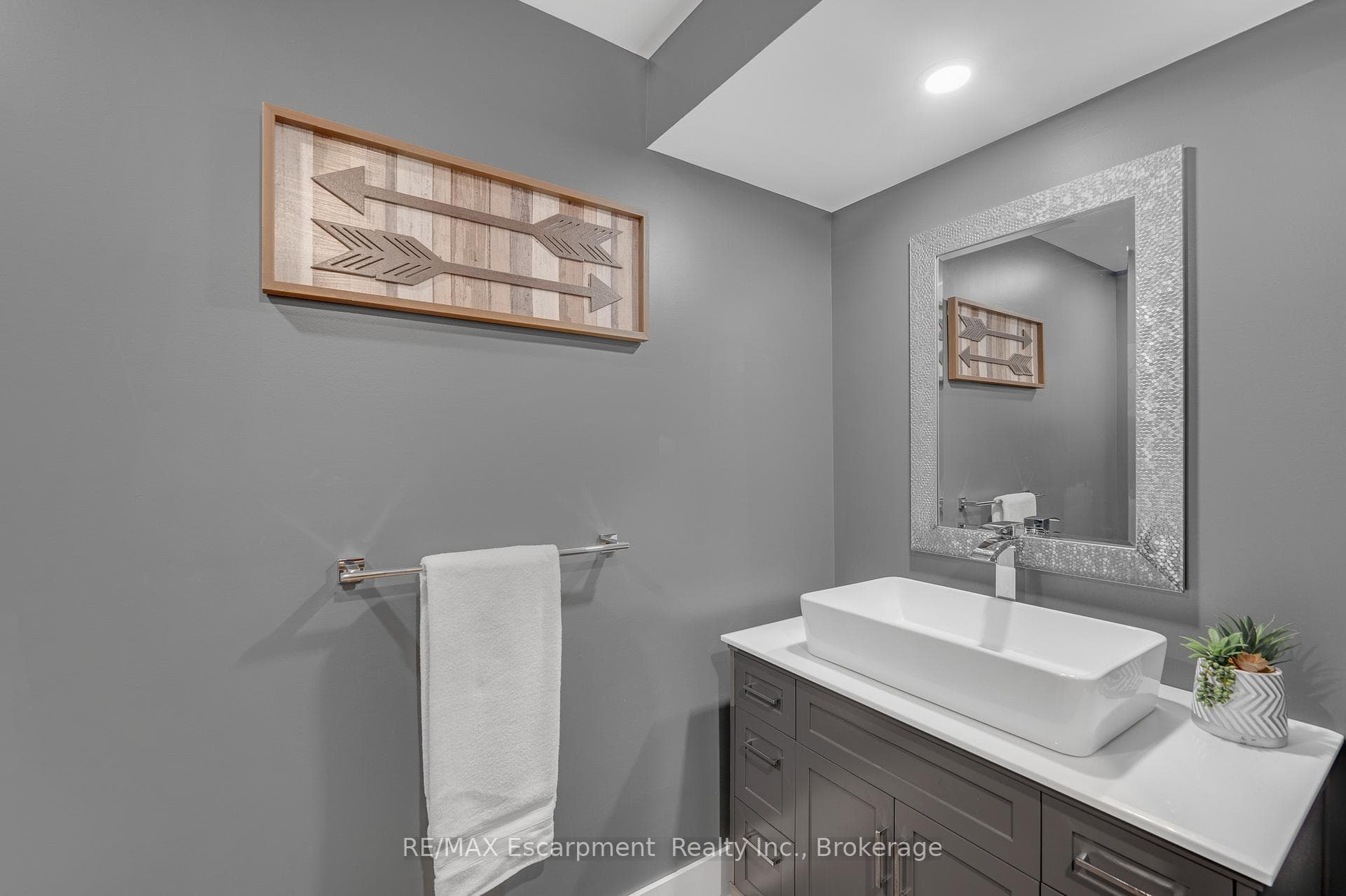 2092 Highway 6 N/A - Detached photo 14 of 50 in Hamilton, Ontario