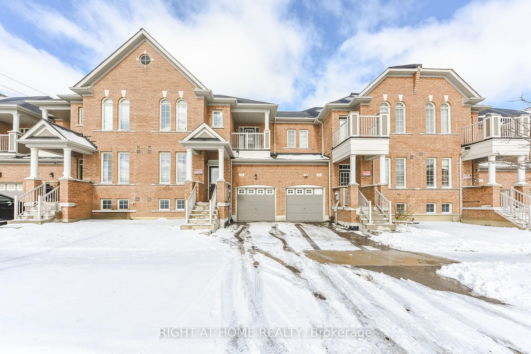 36 Spokanne Street - Townhouse for sale in Heart Lake, Ontario