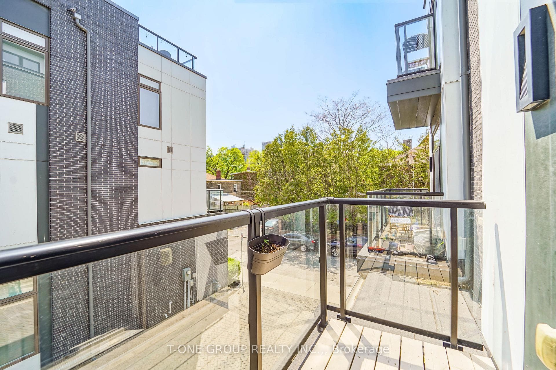 55 Sutton Avenue - Townhouse photo 20 of 38 in Regent Park / Cabbagetown / St. James Town, Ontario