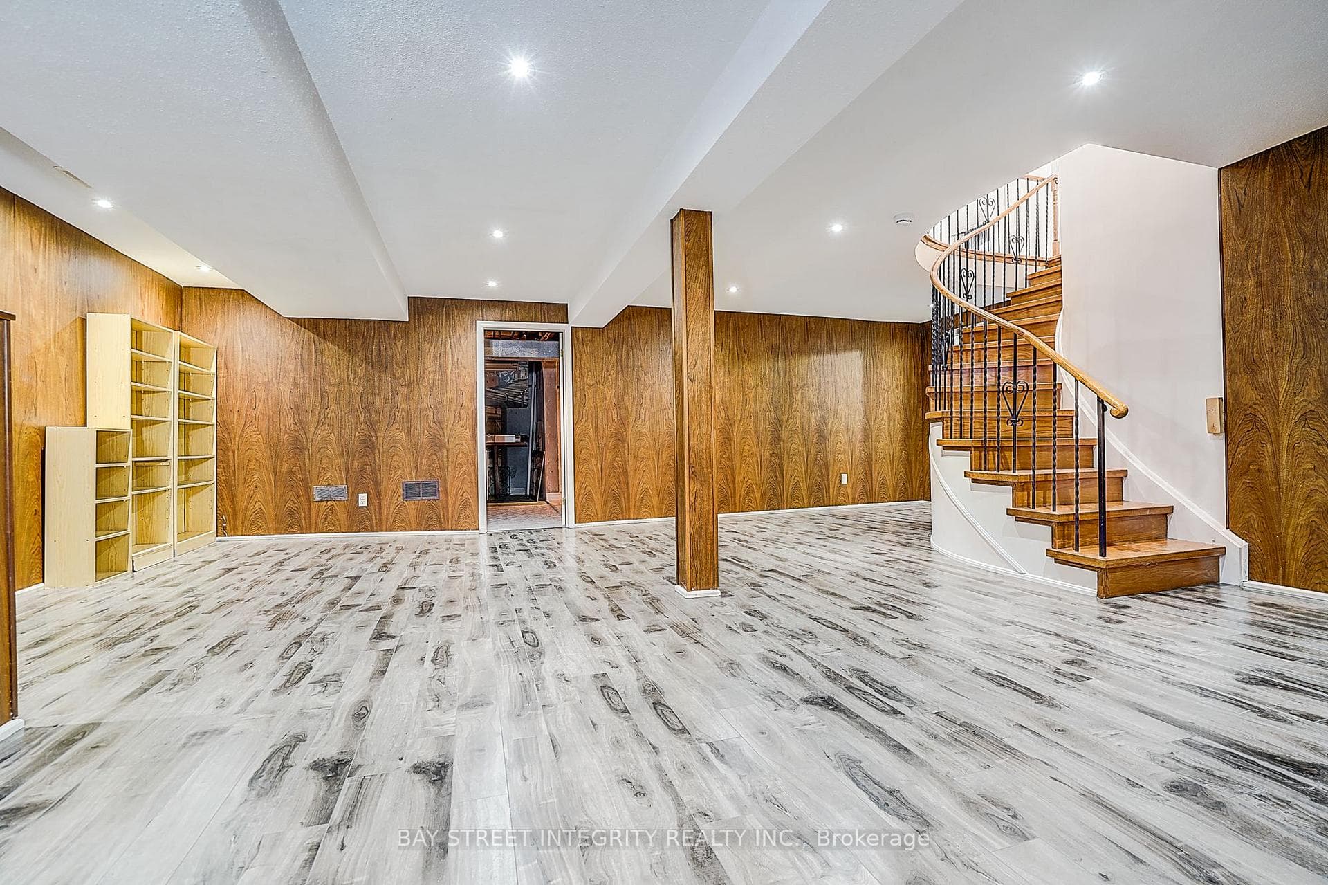 46 Caravan Drive - Detached photo 29 of 43 in Don Mills / Parkwoods / Victoria Village, Ontario