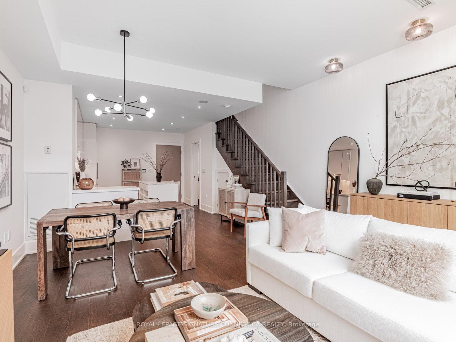 39 Queens Quay Unit TH132 - Condo photo 19 of 35 in Regent Park / Cabbagetown / St. James Town, Ontario