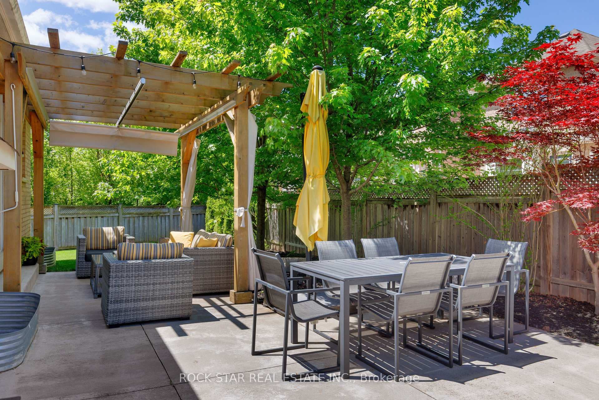 2277 Blue Oak Circle - Detached photo 2 of 46 in Oakville, Ontario