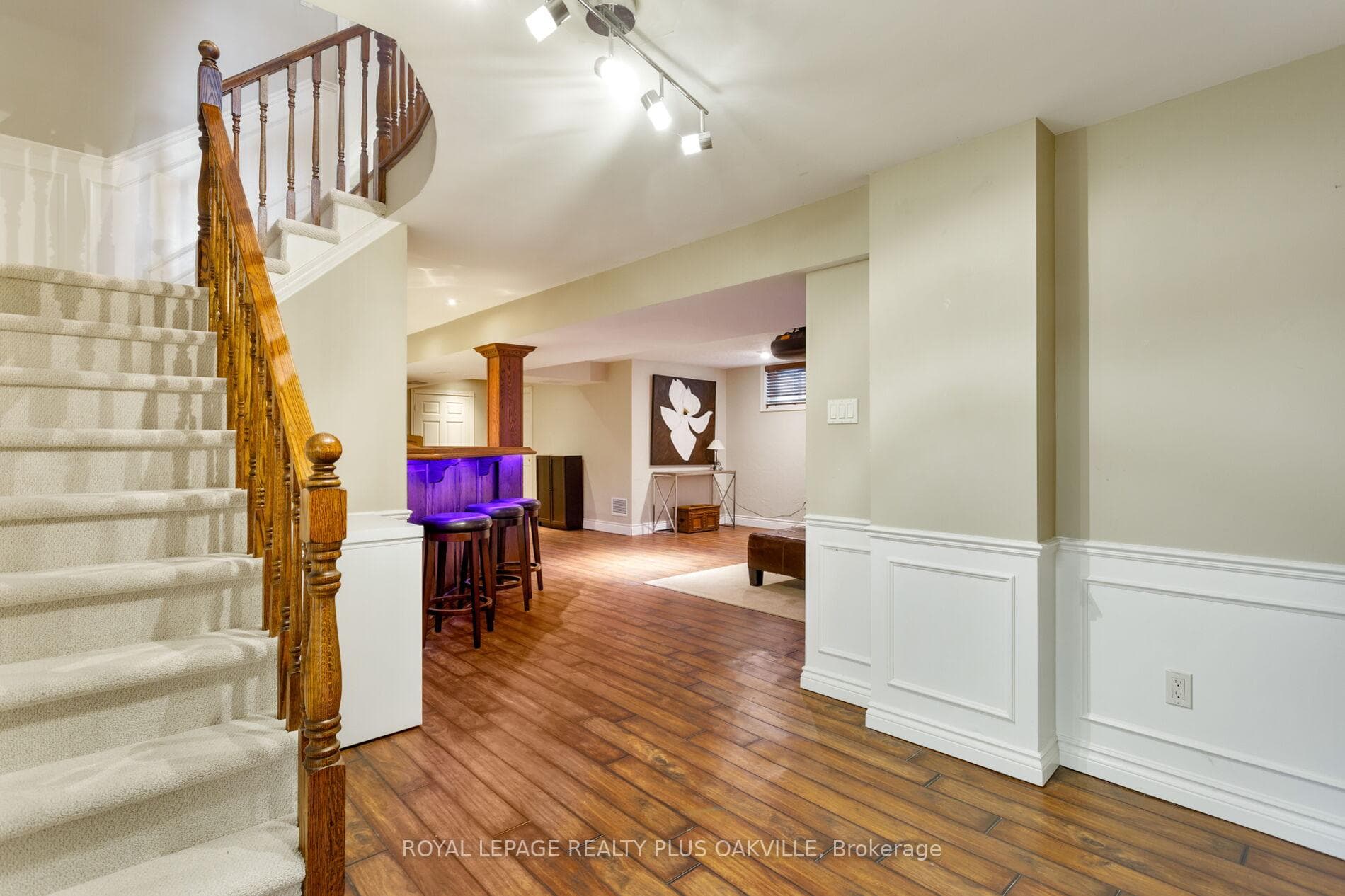 295 Shoreacres Road - Detached photo 42 of 49 in Burlington, Ontario