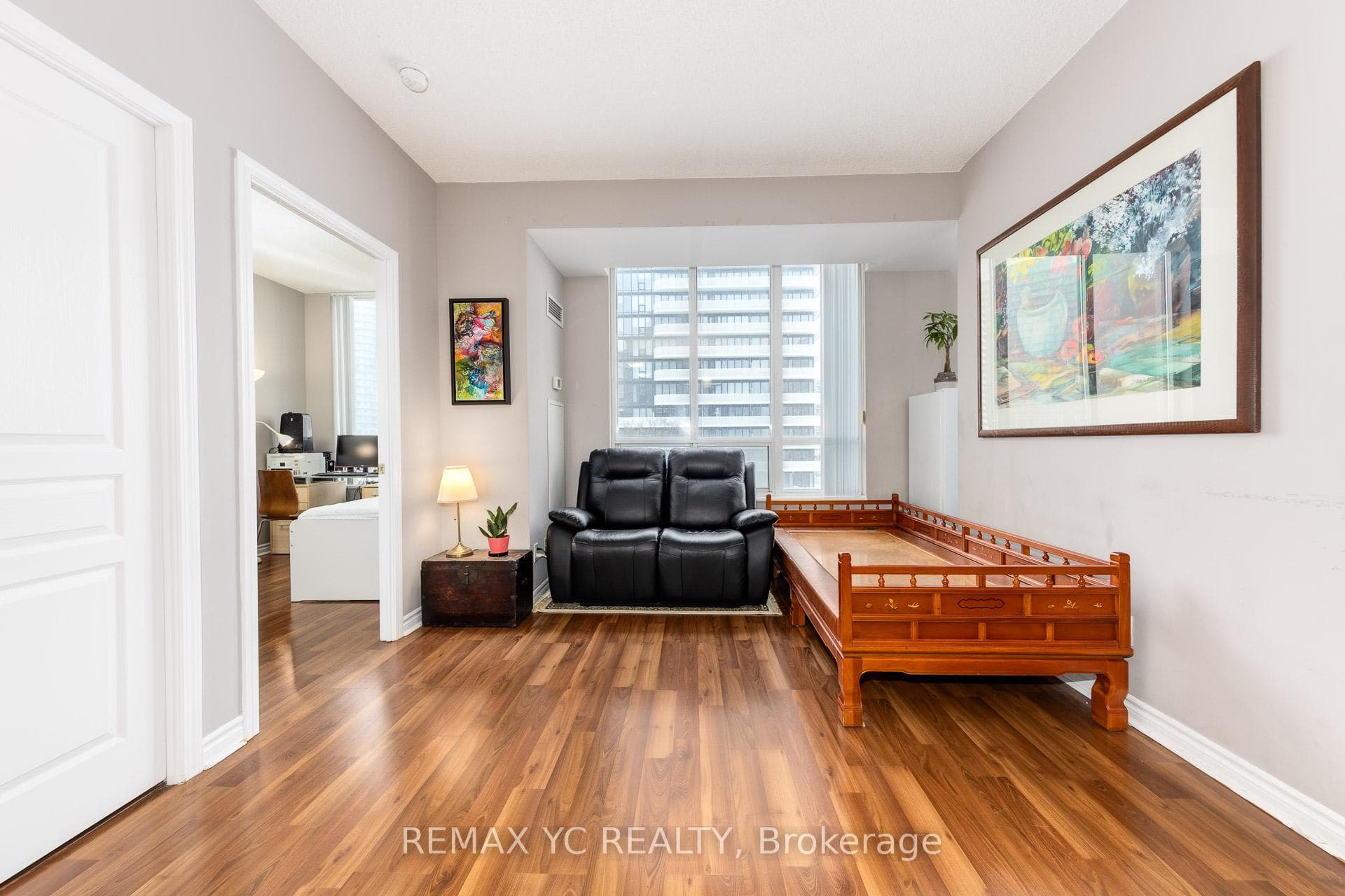 28 Byng Avenue Unit 802 - Condo photo 5 of 21 in Willowdale / Newtonbrook, Ontario