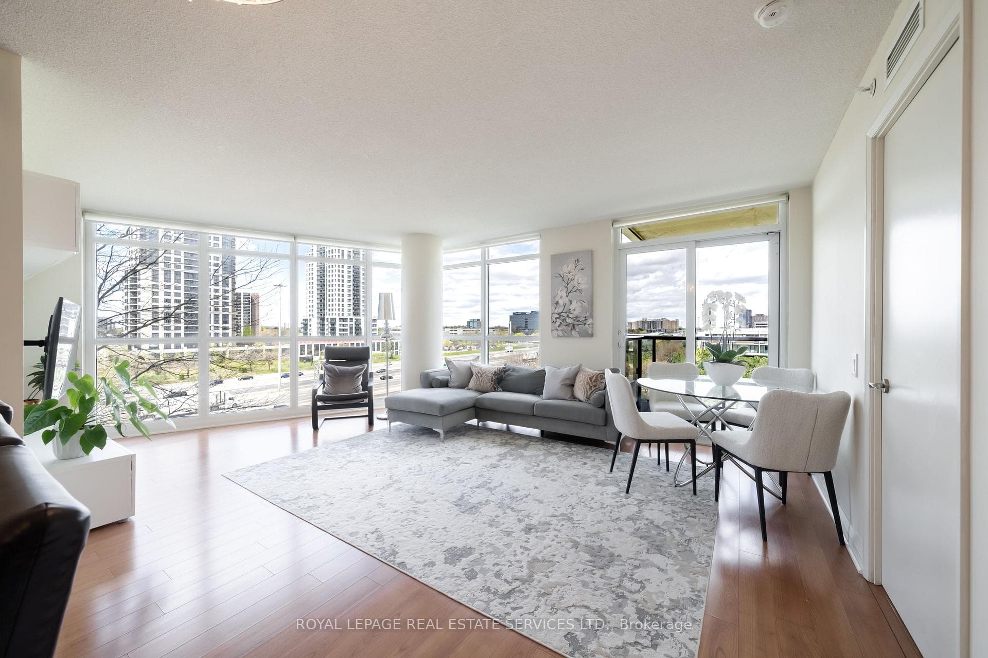 1 Valhalla Inn Road Unit 607 - Condo photo 12 of 47 in Etobicoke (Islington / Rexdale), Ontario