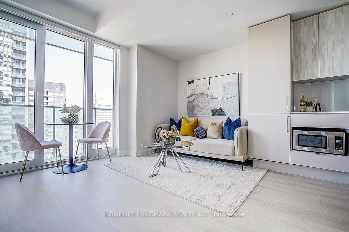 3900 Confederation Parkway Unit 3710 - Condo photo 13 of 50 in Mississauga, Ontario
