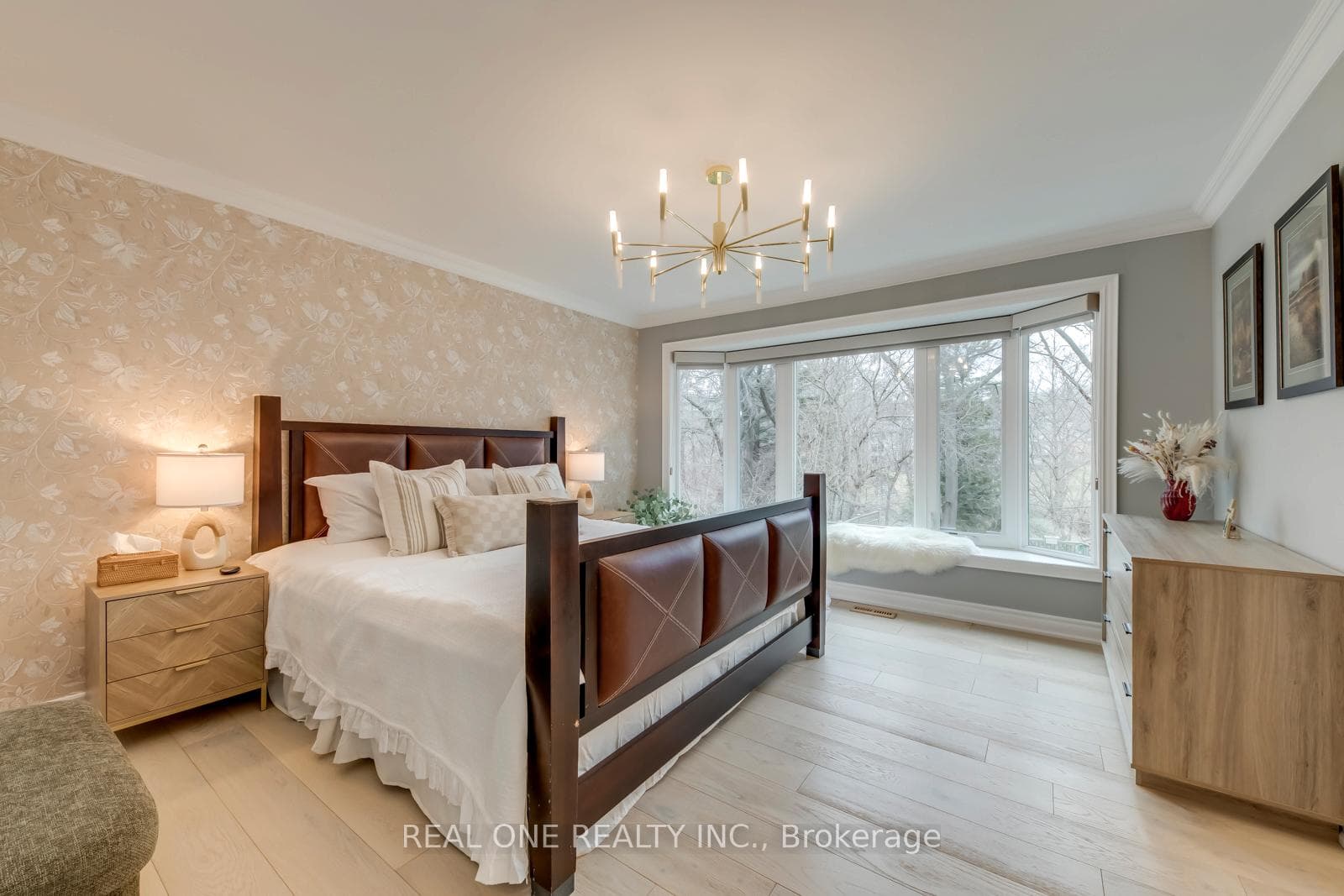 1005 Fair Birch Drive - Detached photo 19 of 48 in Mississauga, Ontario