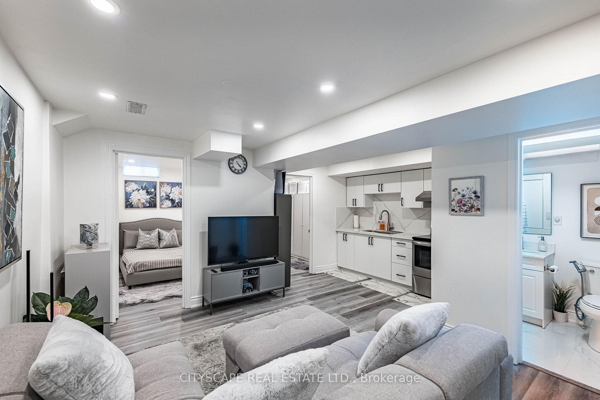6681 Jazzy Mews - Semi-Detached photo 34 of 50 in Mississauga, Ontario