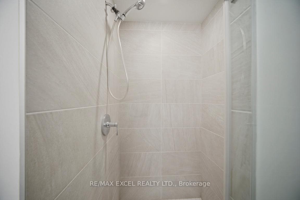 33 Frederick Todd Way Unit 303 - Condo photo 36 of 49 in Flemingdon Park / Don Mills, Ontario