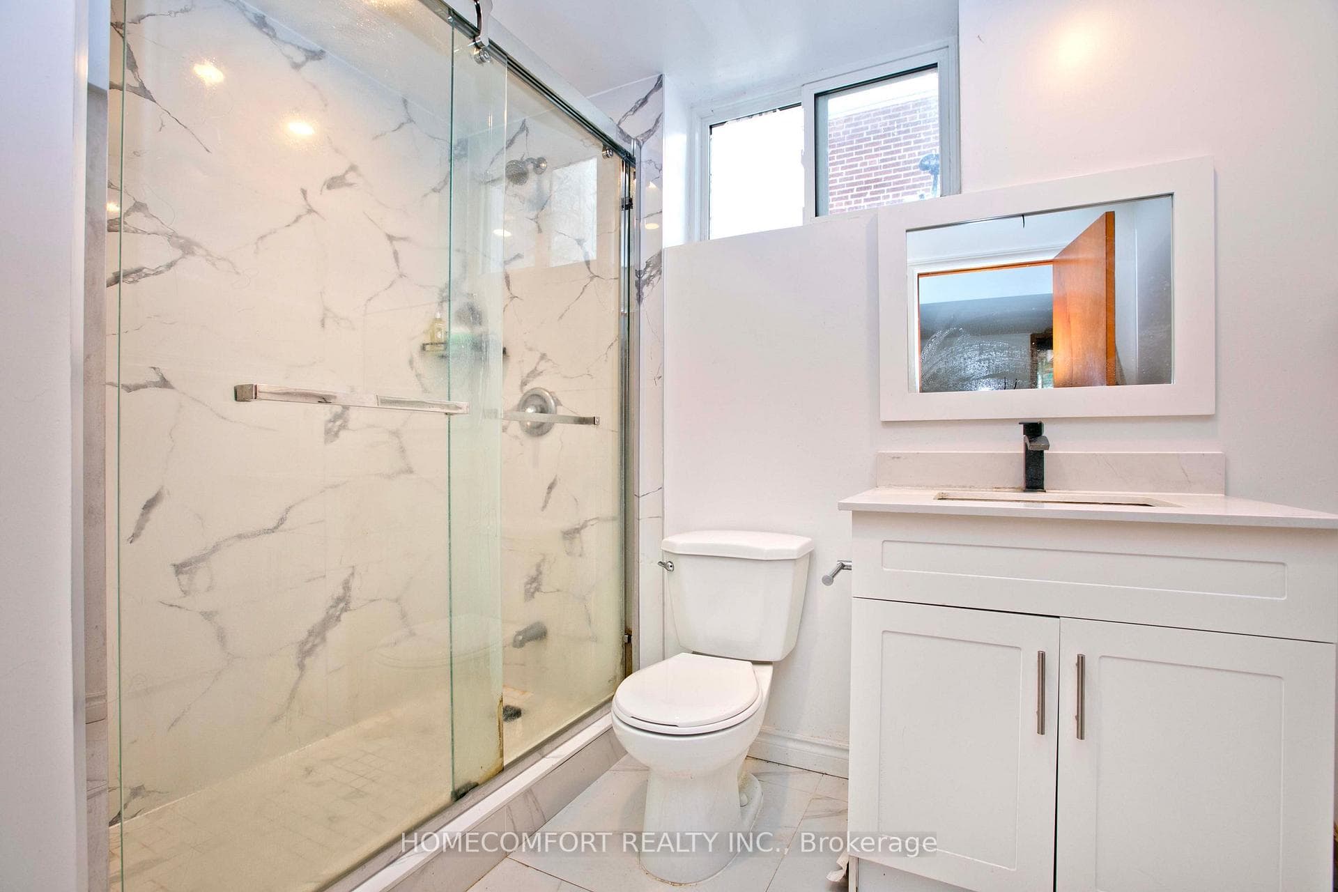 19 Oldborough Circle - Detached photo 32 of 37 in Hillcrest Village / Bayview Village, Ontario