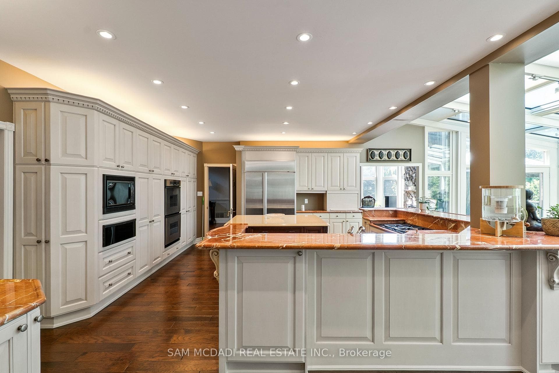 2235 Shawanaga Trail - Detached photo 8 of 48 in Mississauga, Ontario