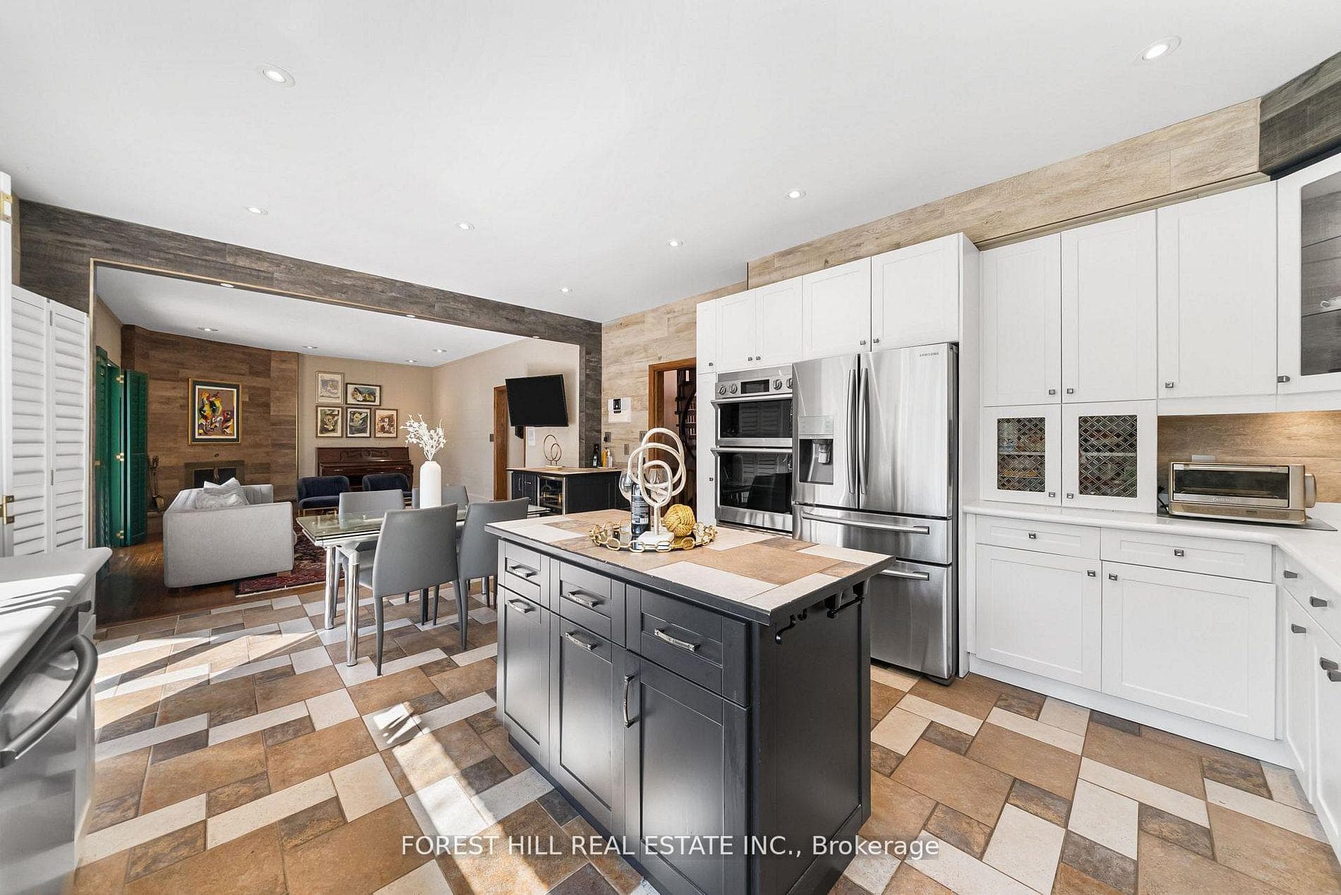 73 Garnier Court - Detached photo 18 of 48 in Hillcrest Village / Bayview Village, Ontario