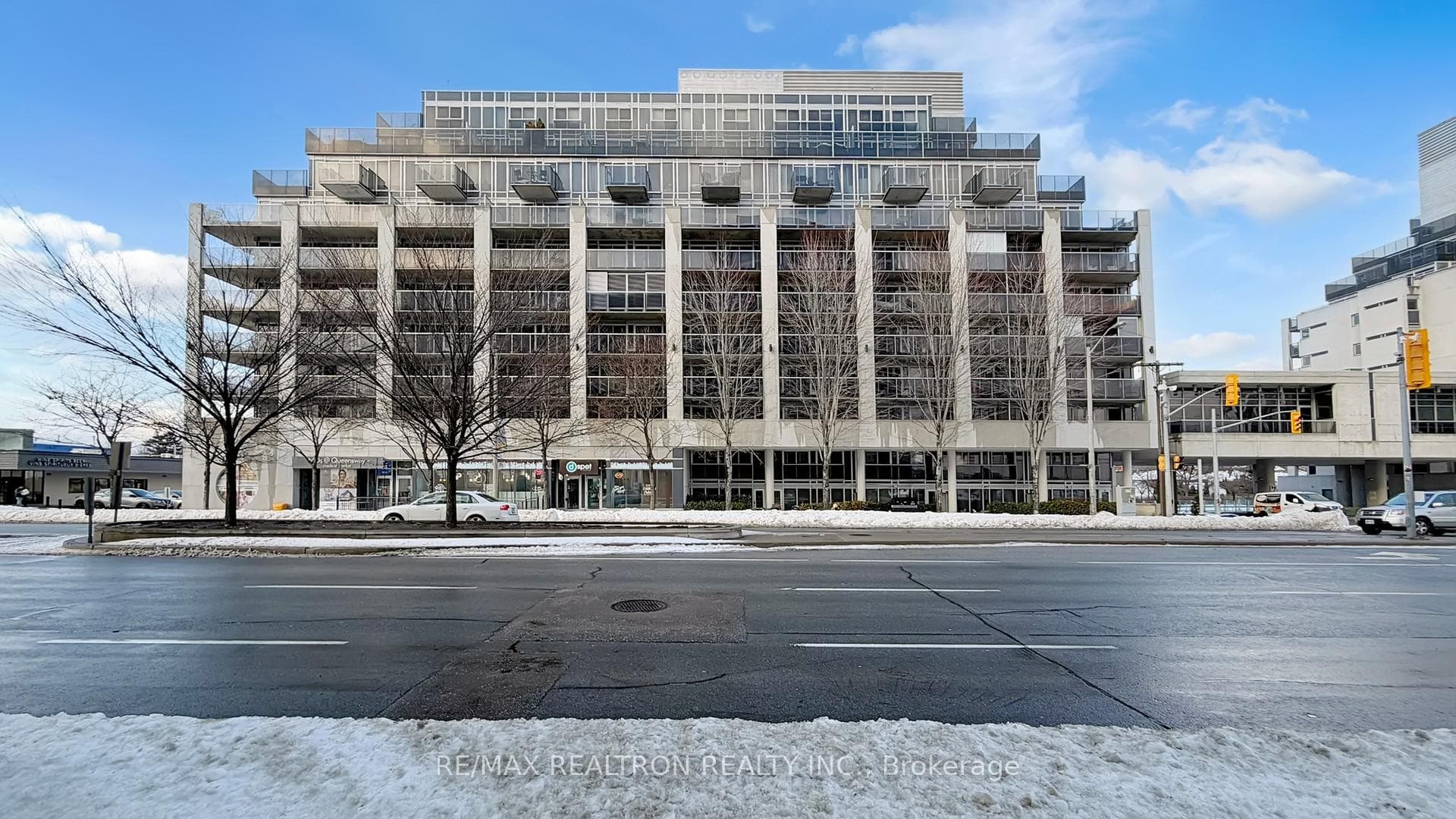 1050 The Queensway Avenue Unit 217 - Condo photo 4 of 41 in Etobicoke (Islington / Rexdale), Ontario