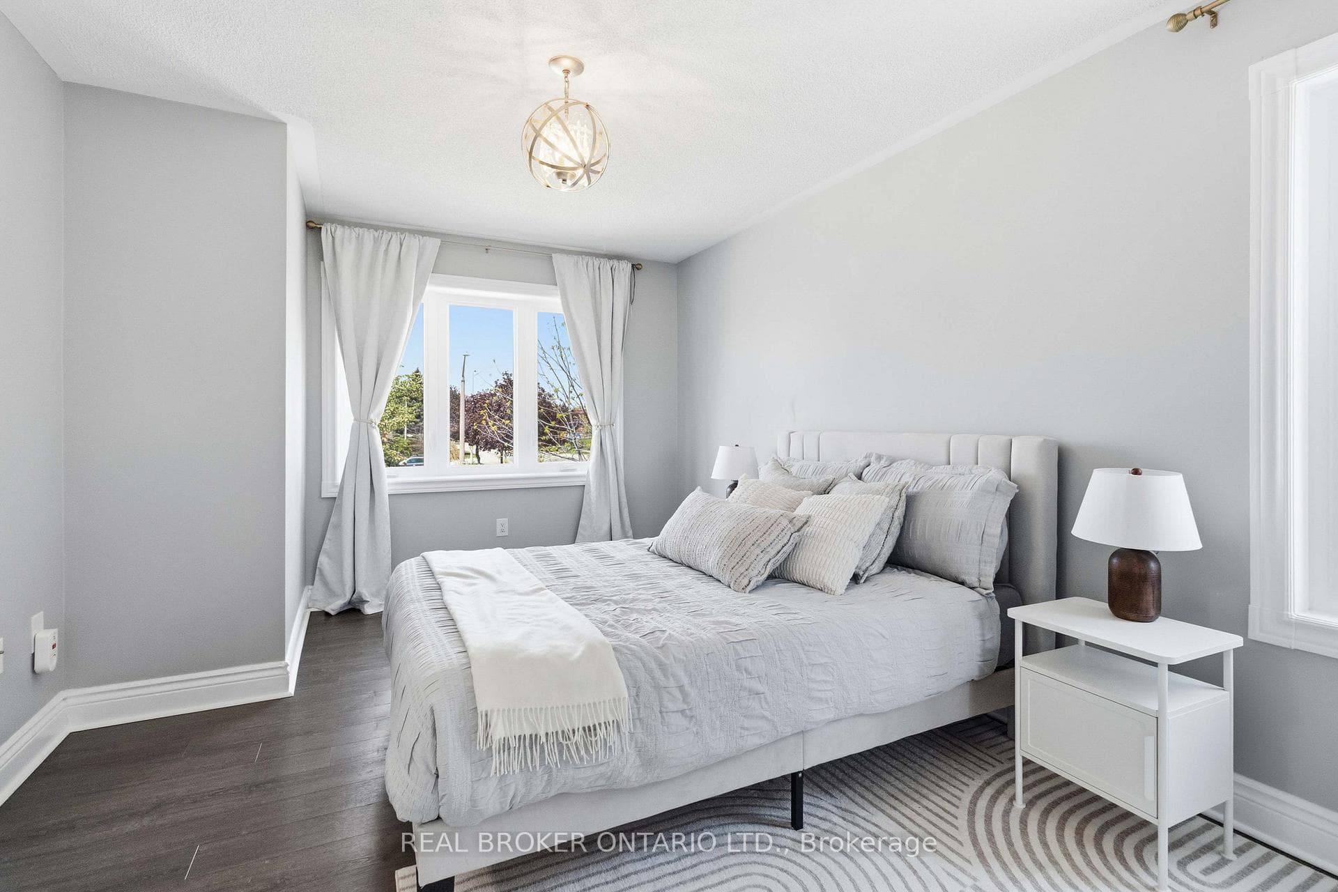 5048 HASWELL Lane - Semi-Detached photo 24 of 49 in Burlington, Ontario