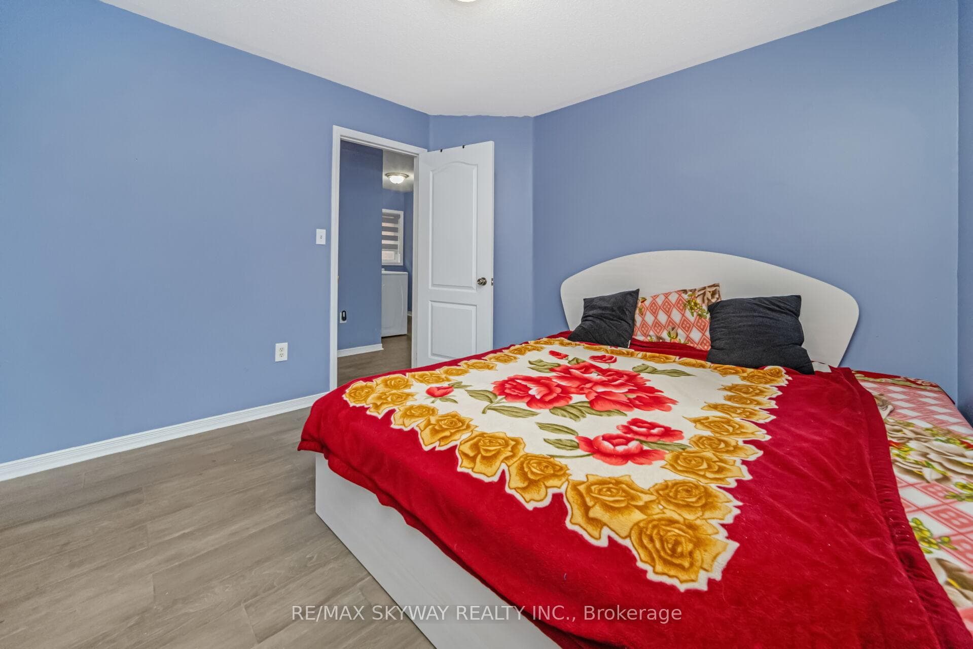 54 Sled Dog Road - Detached photo 31 of 50 in Brampton, Ontario