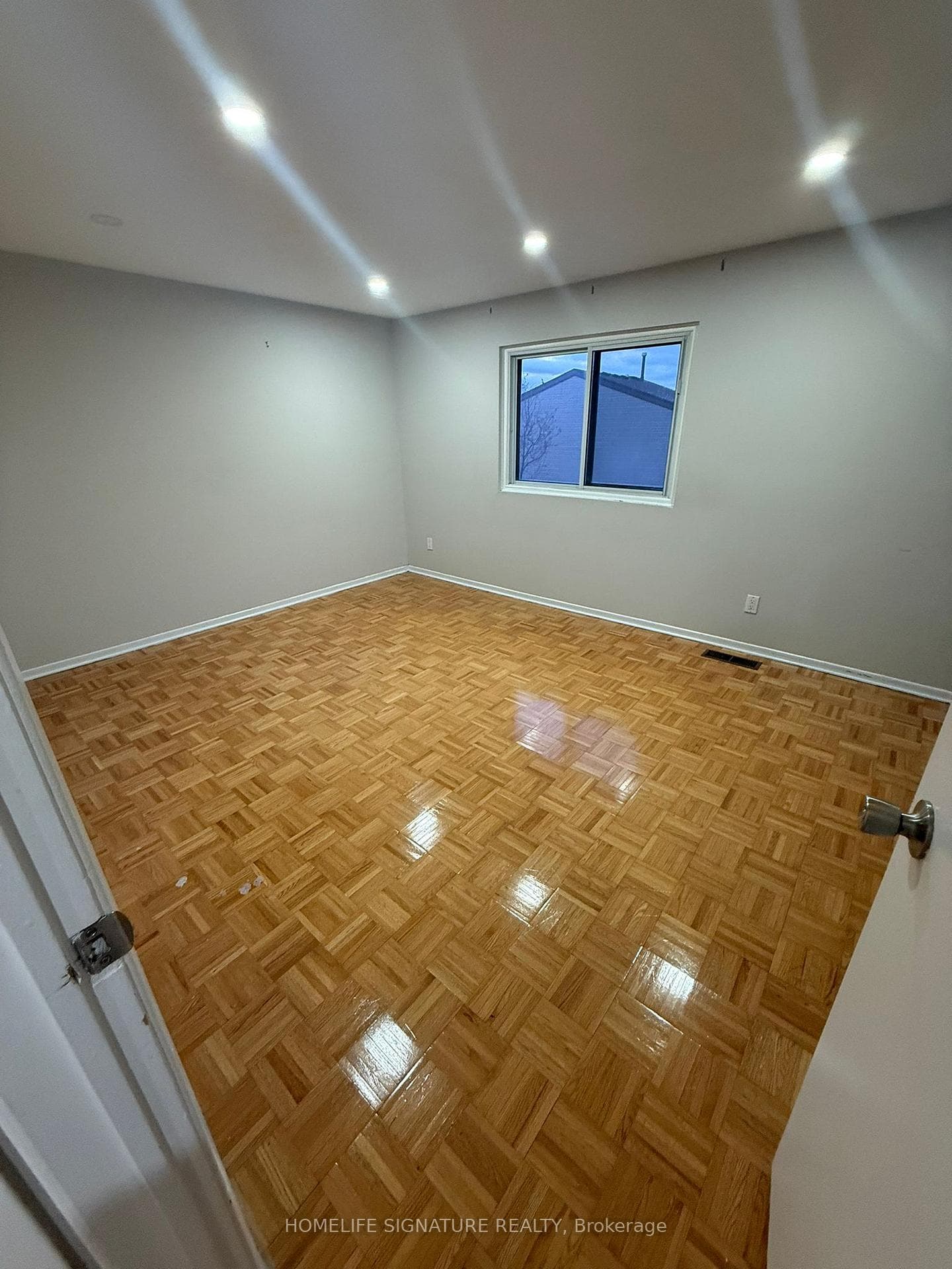 4 Carleton Place - Condo photo 16 of 20 in Brampton, Ontario