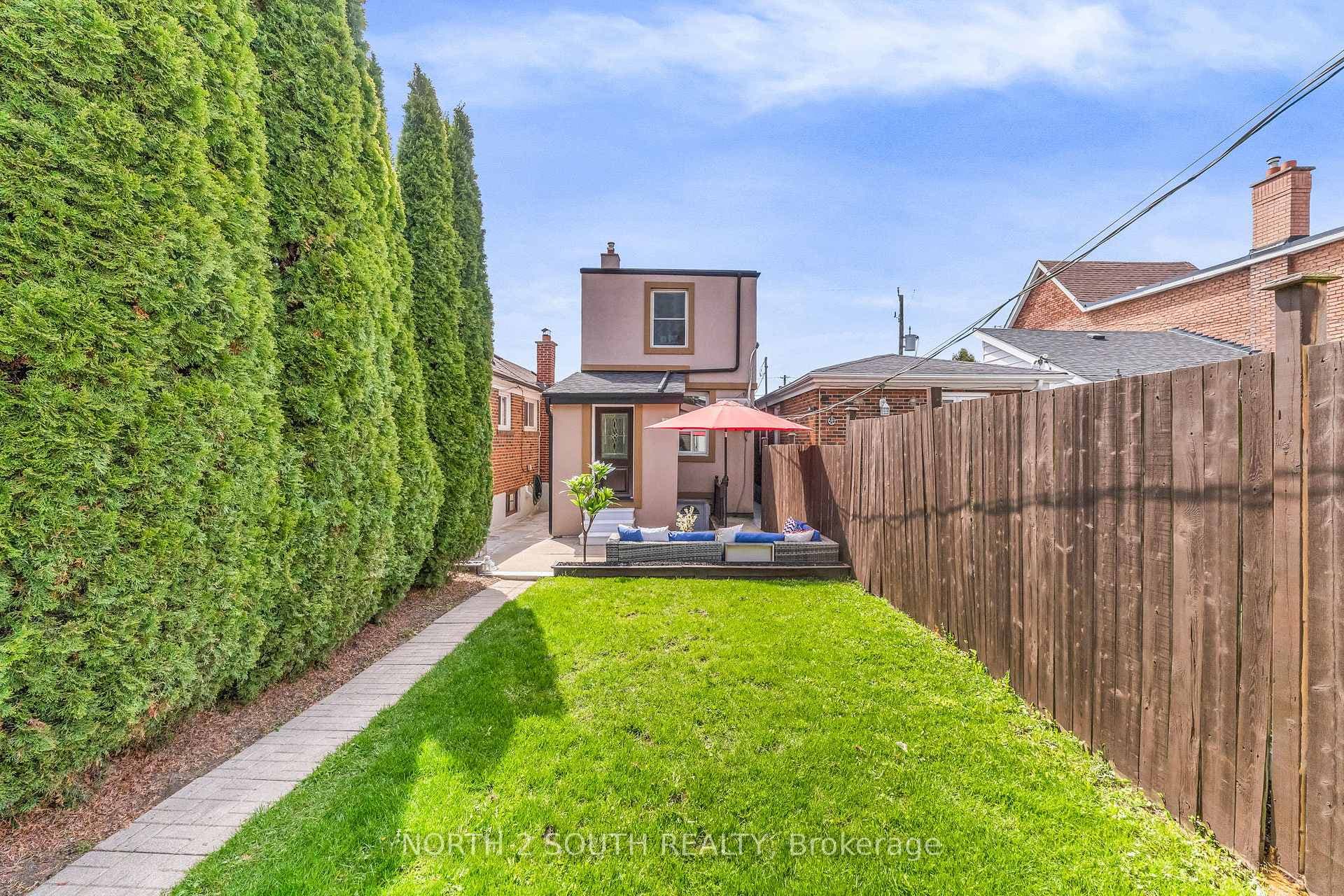 28 Teignmouth Avenue - Detached photo 42 of 44 in Keelesdale / Eglinton West, Ontario
