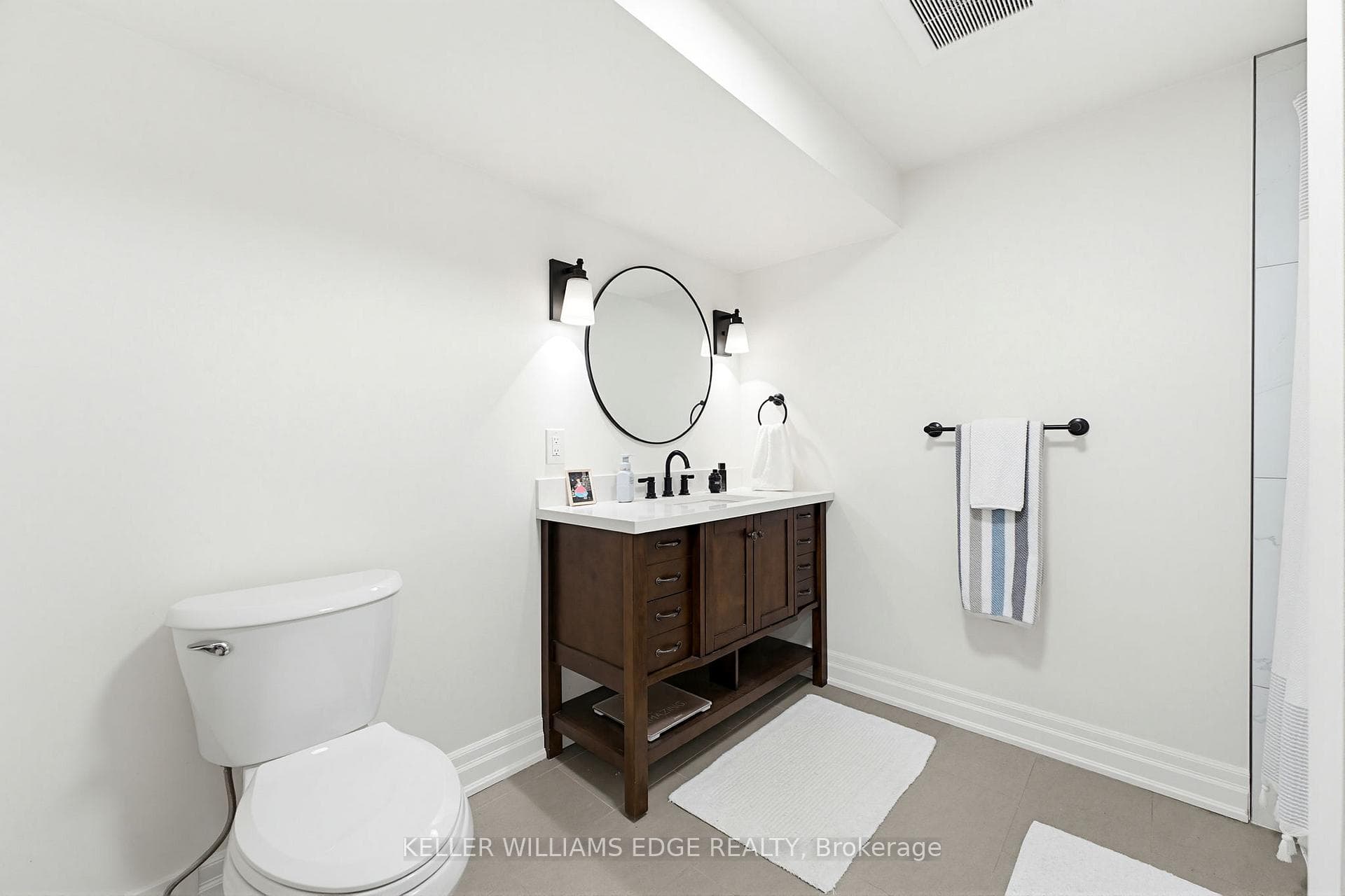 586 Woodland Avenue - Detached photo 31 of 45 in Burlington, Ontario
