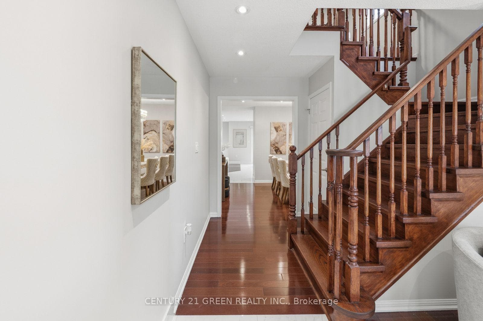 913 Philbrook Drive - Semi-Detached photo 7 of 50 in Milton, Ontario