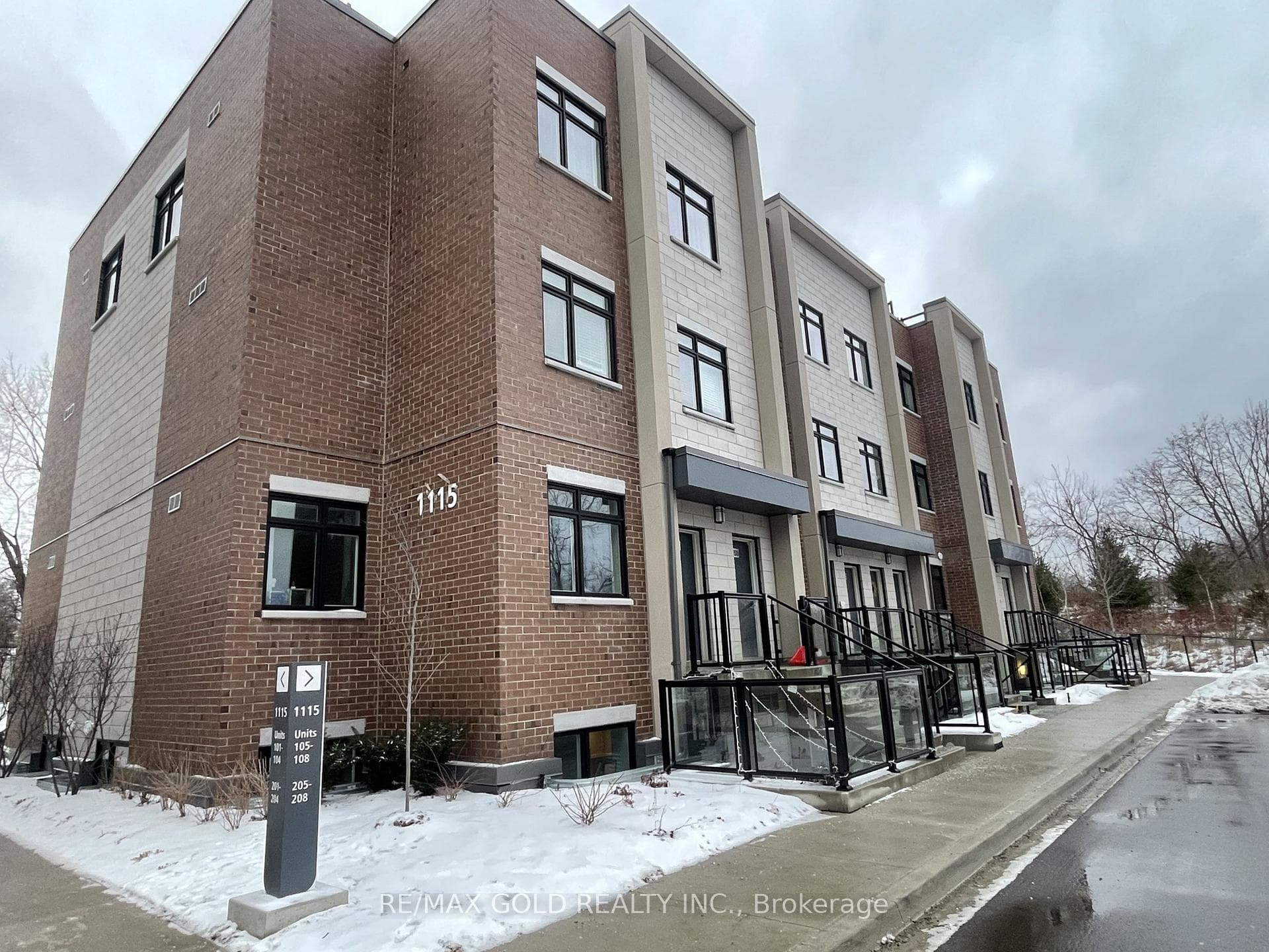 1115 Douglas McCurdy Comm Drive Unit 102 - Condo for sale in Streetsville, Ontario