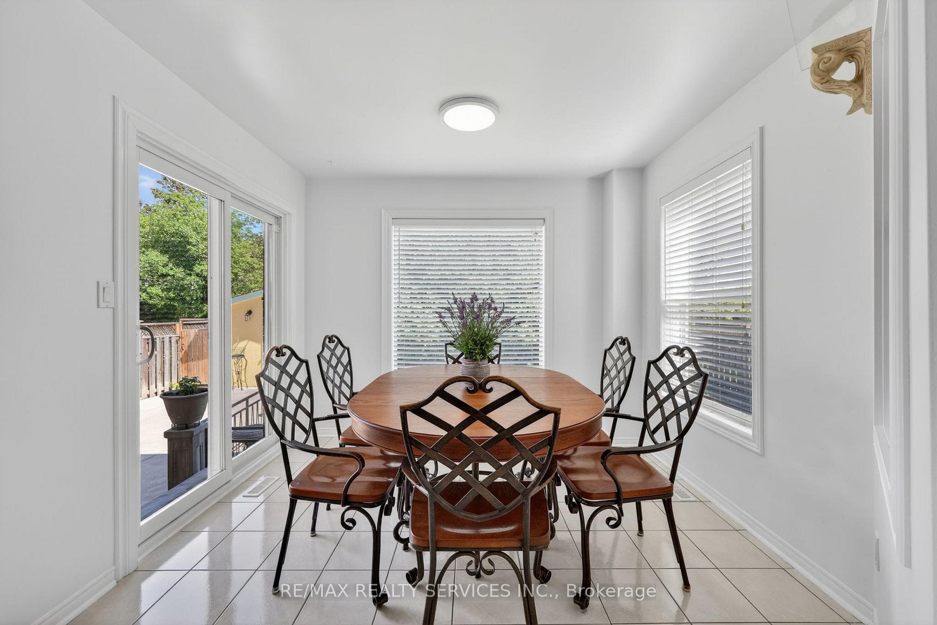 150 Royal Valley Drive - Detached photo 11 of 50 in Caledon, Ontario
