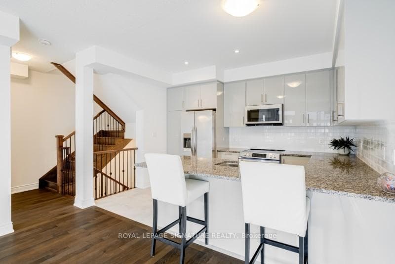 1309 Anthonia Trail - Townhouse photo 11 of 43 in Oakville, Ontario