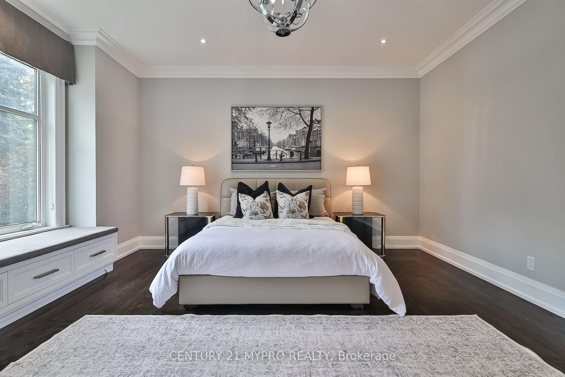 1389 Weaver Avenue - Detached photo 24 of 48 in Oakville, Ontario