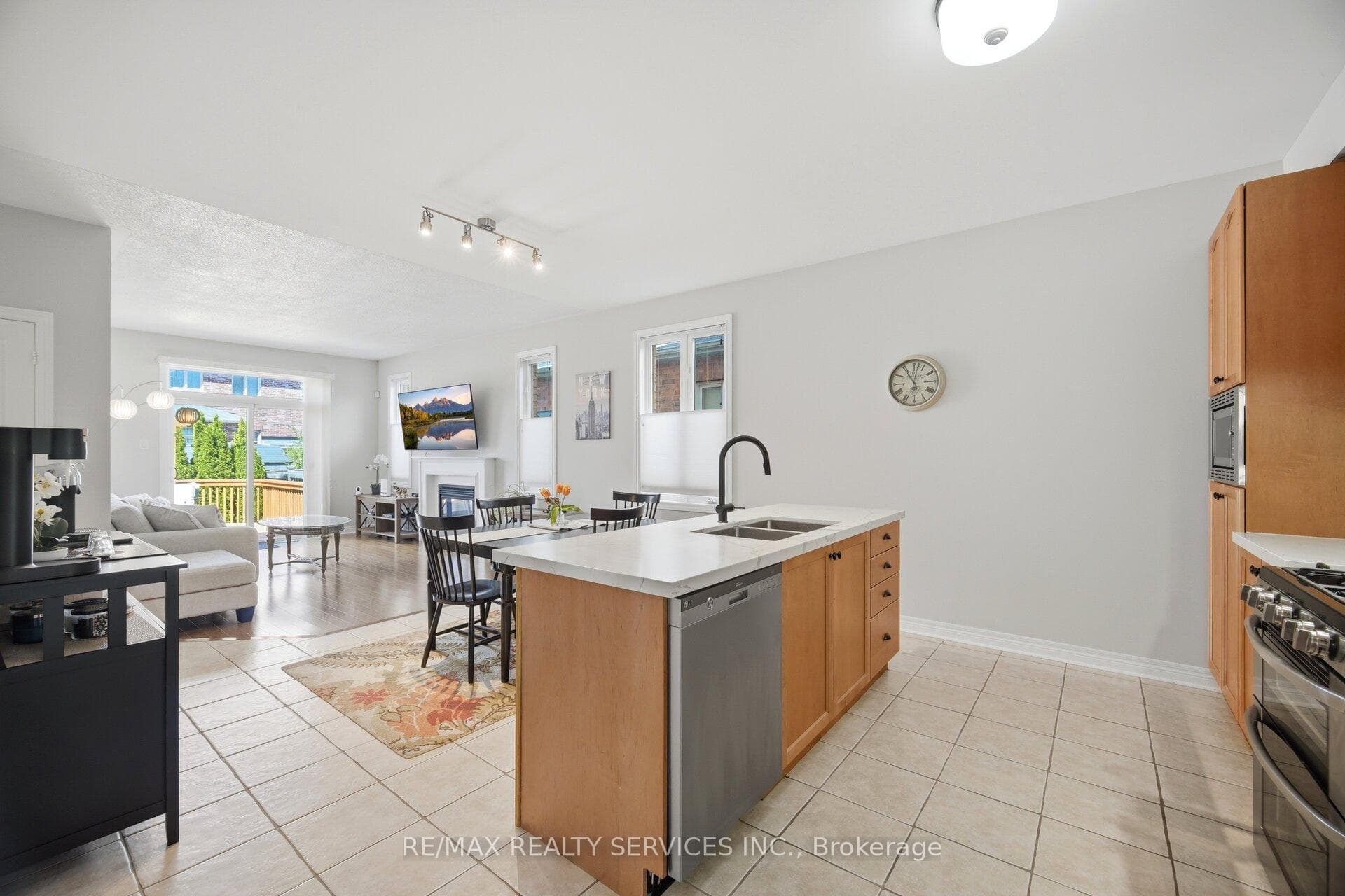 52 Atchison Drive - Detached photo 12 of 50 in Caledon, Ontario