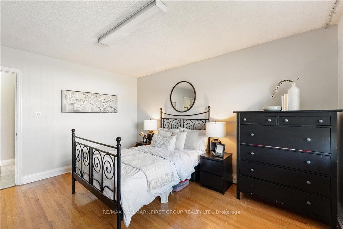 2690 Islington Avenue - Detached photo 20 of 45 in Etobicoke (West Mall / Rexdale), Ontario