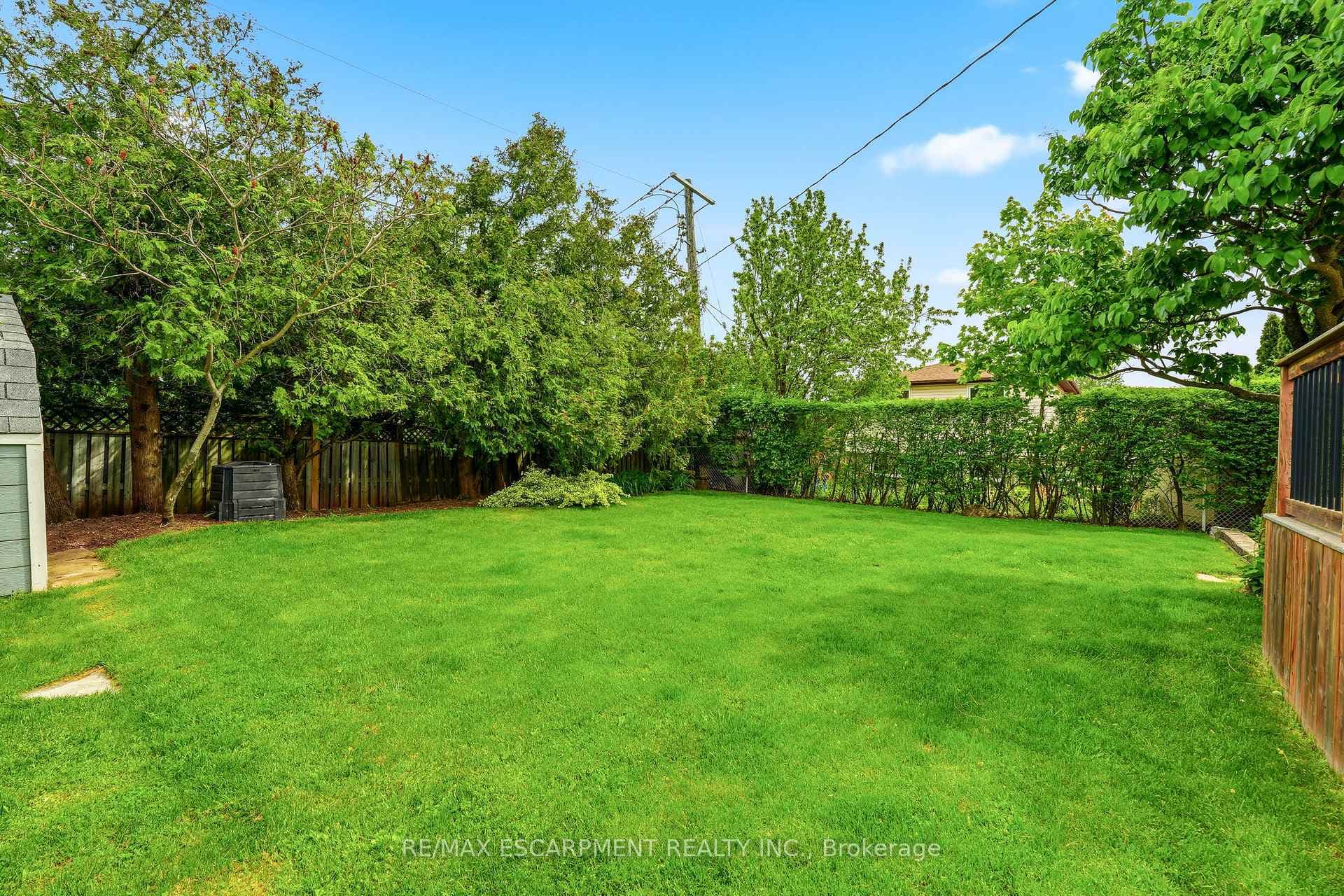 731 Mullin Way - Detached photo 43 of 50 in Burlington, Ontario