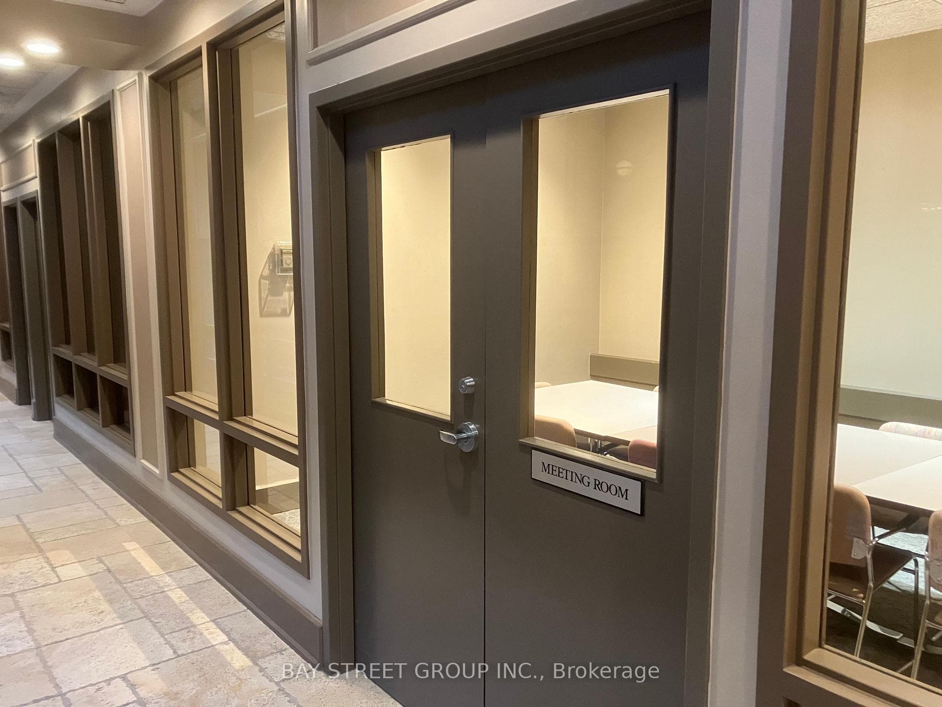 284 Bloor Street Unit 902 - Condo photo 24 of 27 in Annex / Yorkville / Summerhill, Ontario