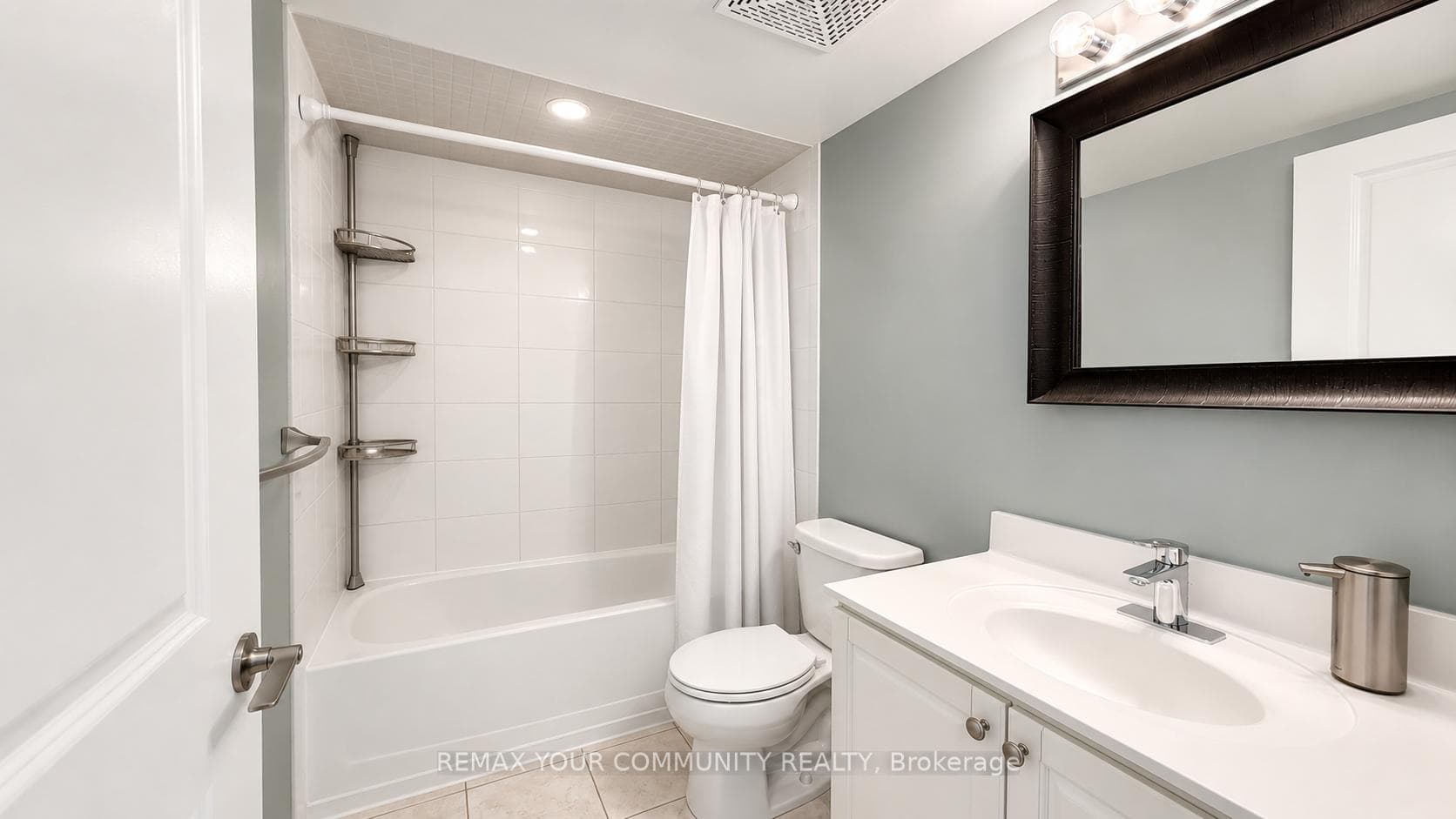 9 George Street Unit 2413 - Condo photo 18 of 34 in Brampton, Ontario