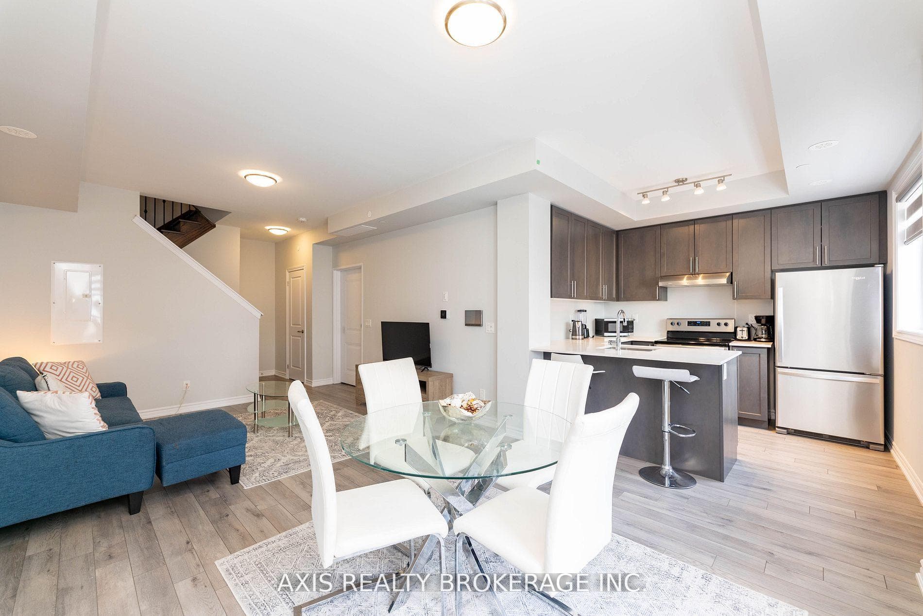 349 Wheat Boom Drive Unit 324 - Condo photo 13 of 27 in Oakville, Ontario