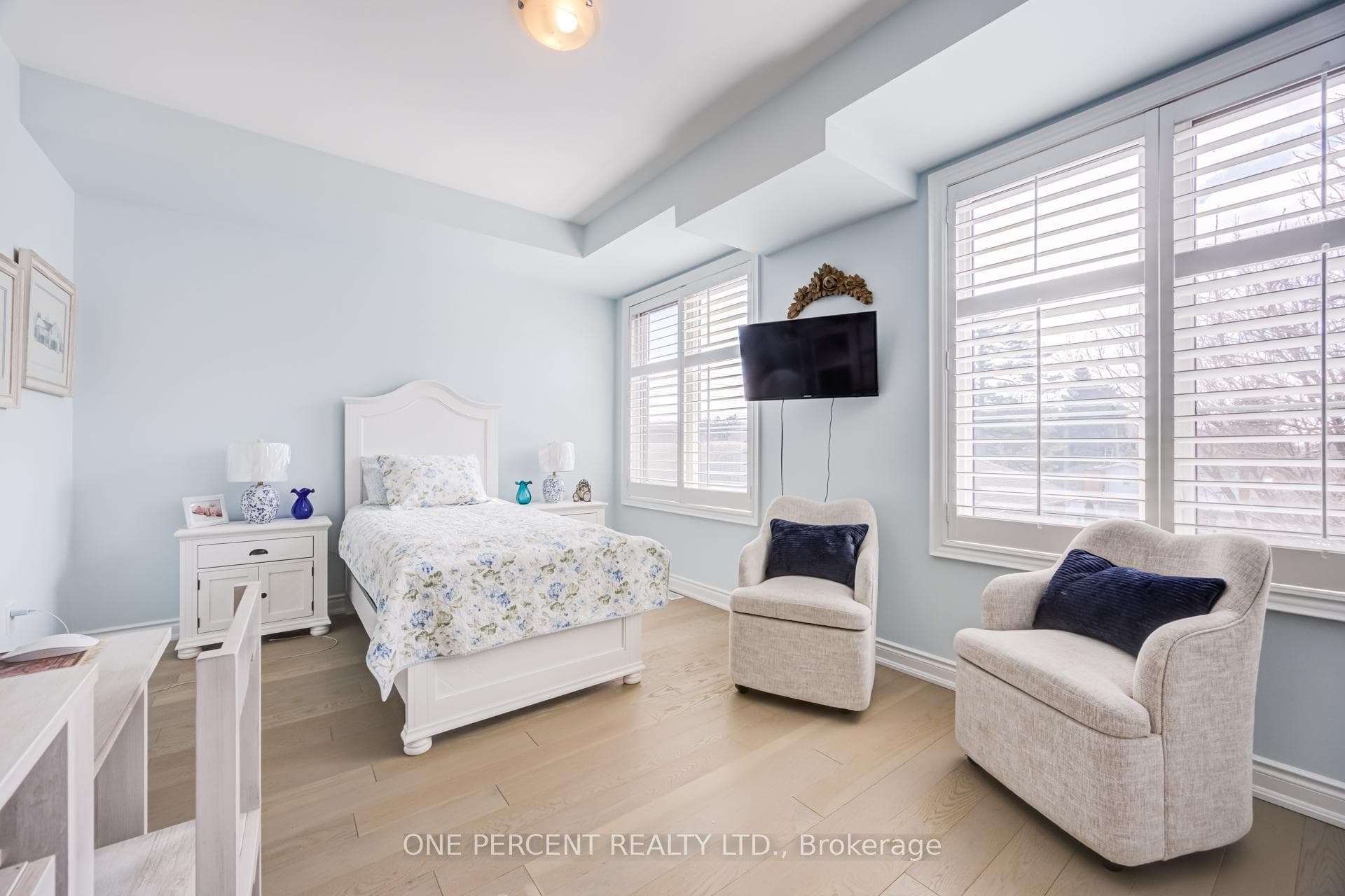 656 Tupelo Court - Townhouse photo 13 of 45 in Mississauga, Ontario