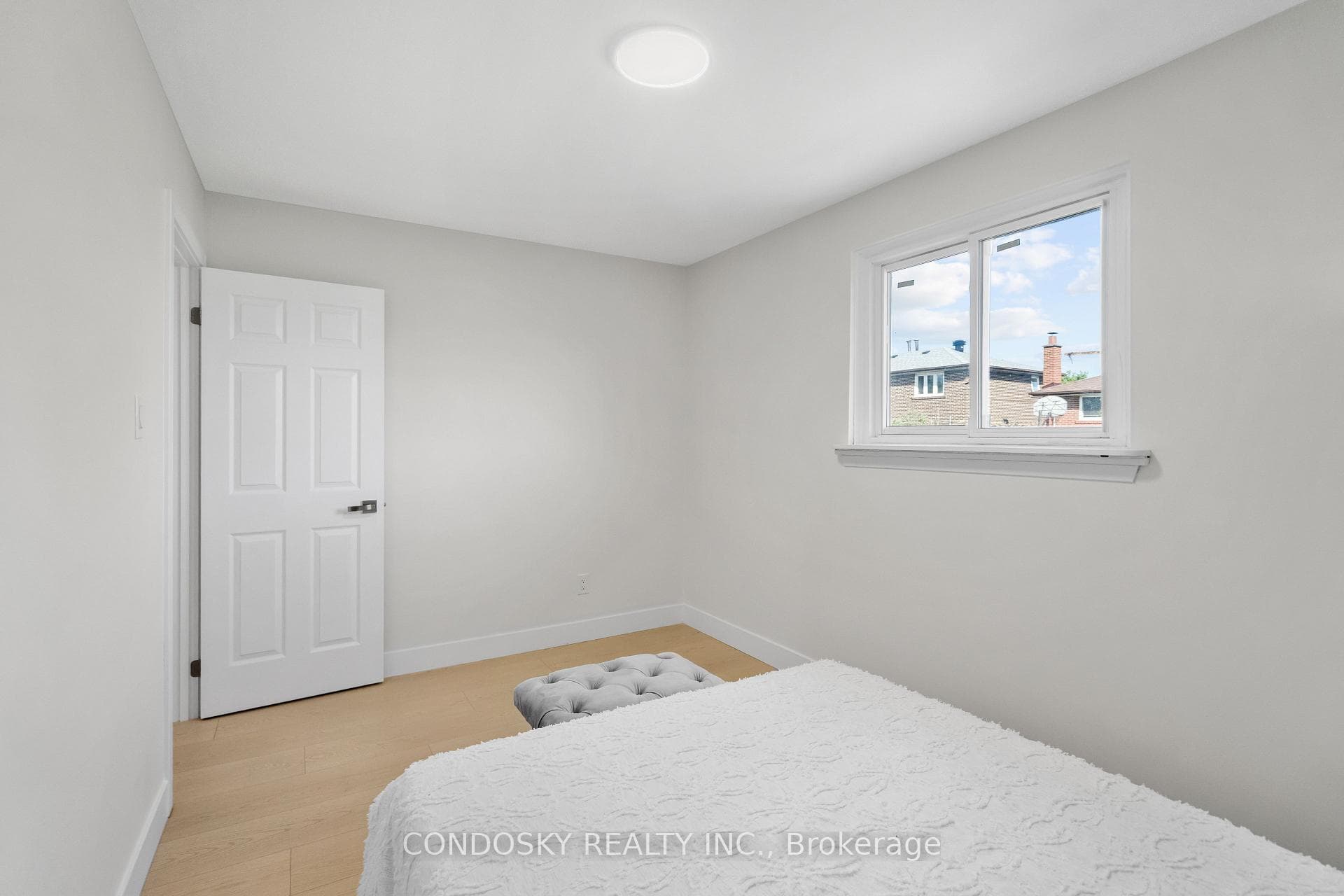 768 Annamore Road - Semi-Detached photo 20 of 44 in Mississauga, Ontario