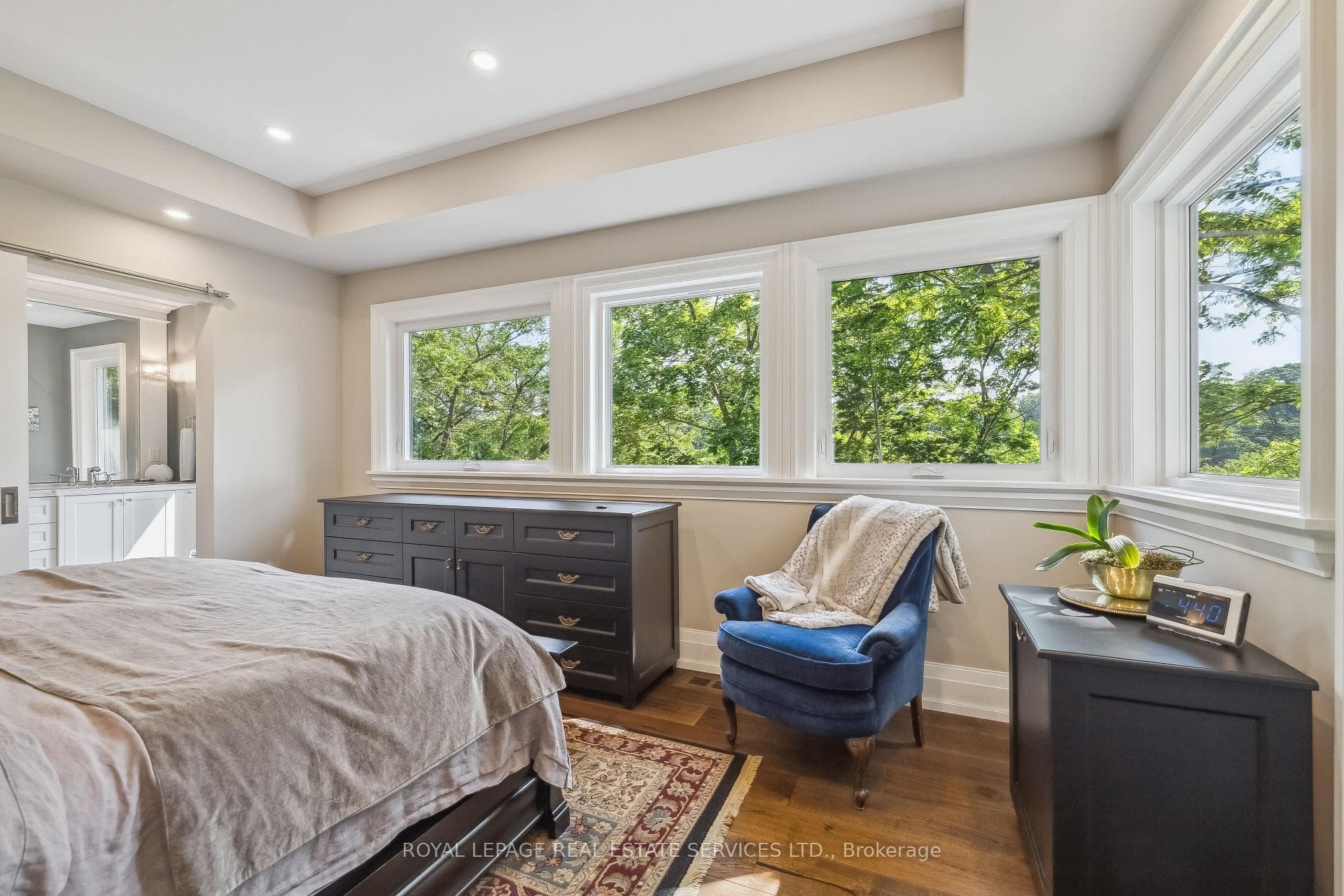 382 Trafalgar Road - Detached photo 21 of 50 in Oakville, Ontario