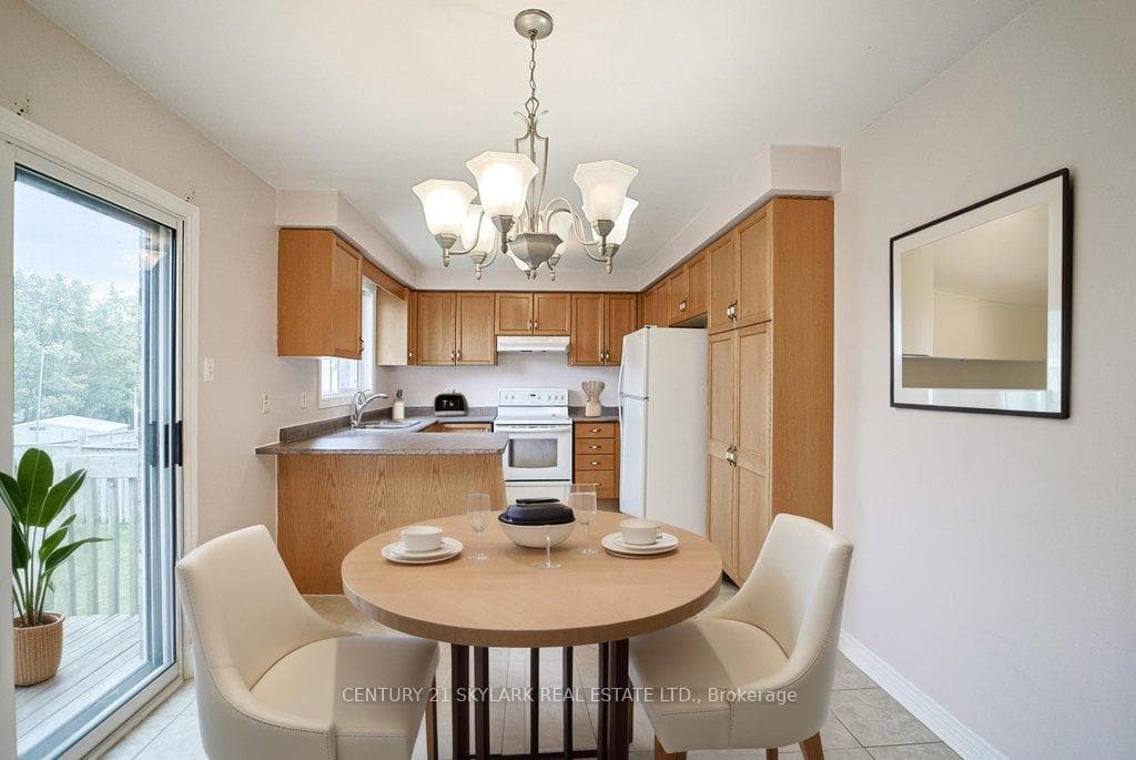 13 Paulette Way - Detached photo 5 of 17 in Caledon, Ontario